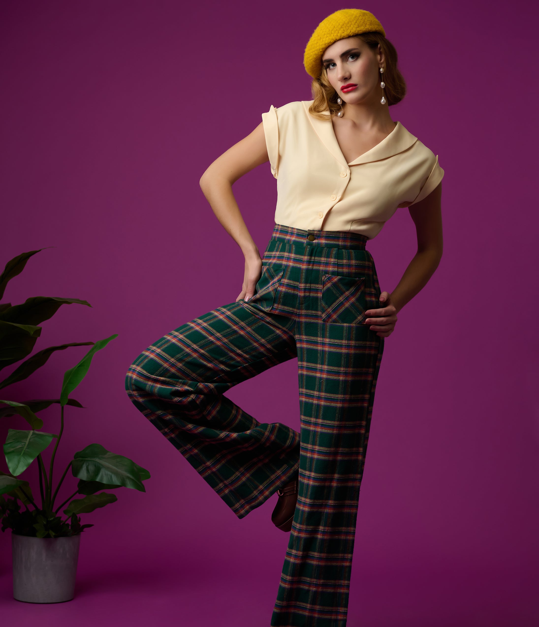 Unique Vintage 1960s Dark Cream Twill Sleeveless Blouse