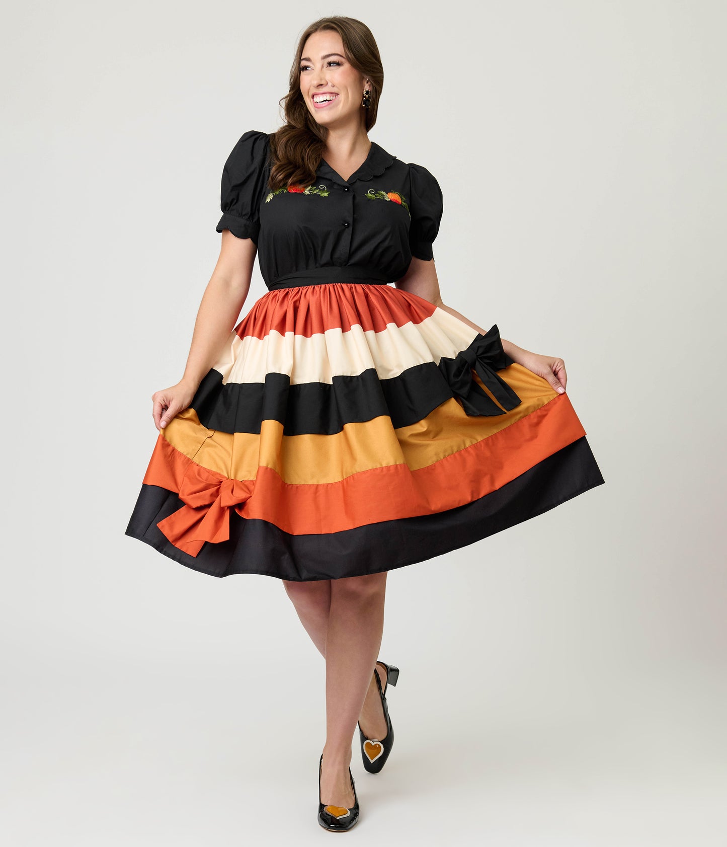 Smak Parlour Black & Pumpkin Embroidery Puff Sleeve Top