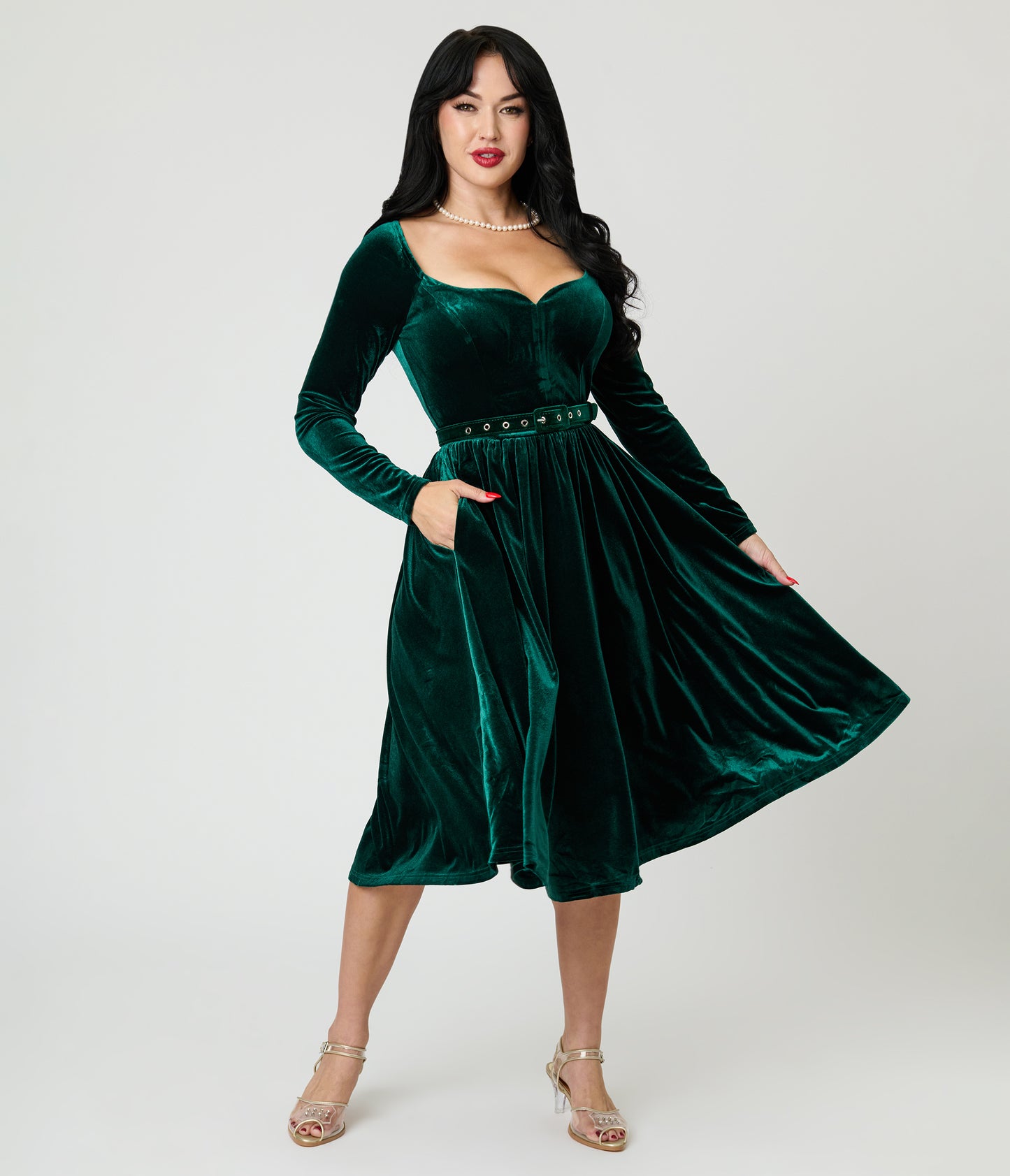 Unique Vintage Emerald Velvet Sweetheart Swing Dress