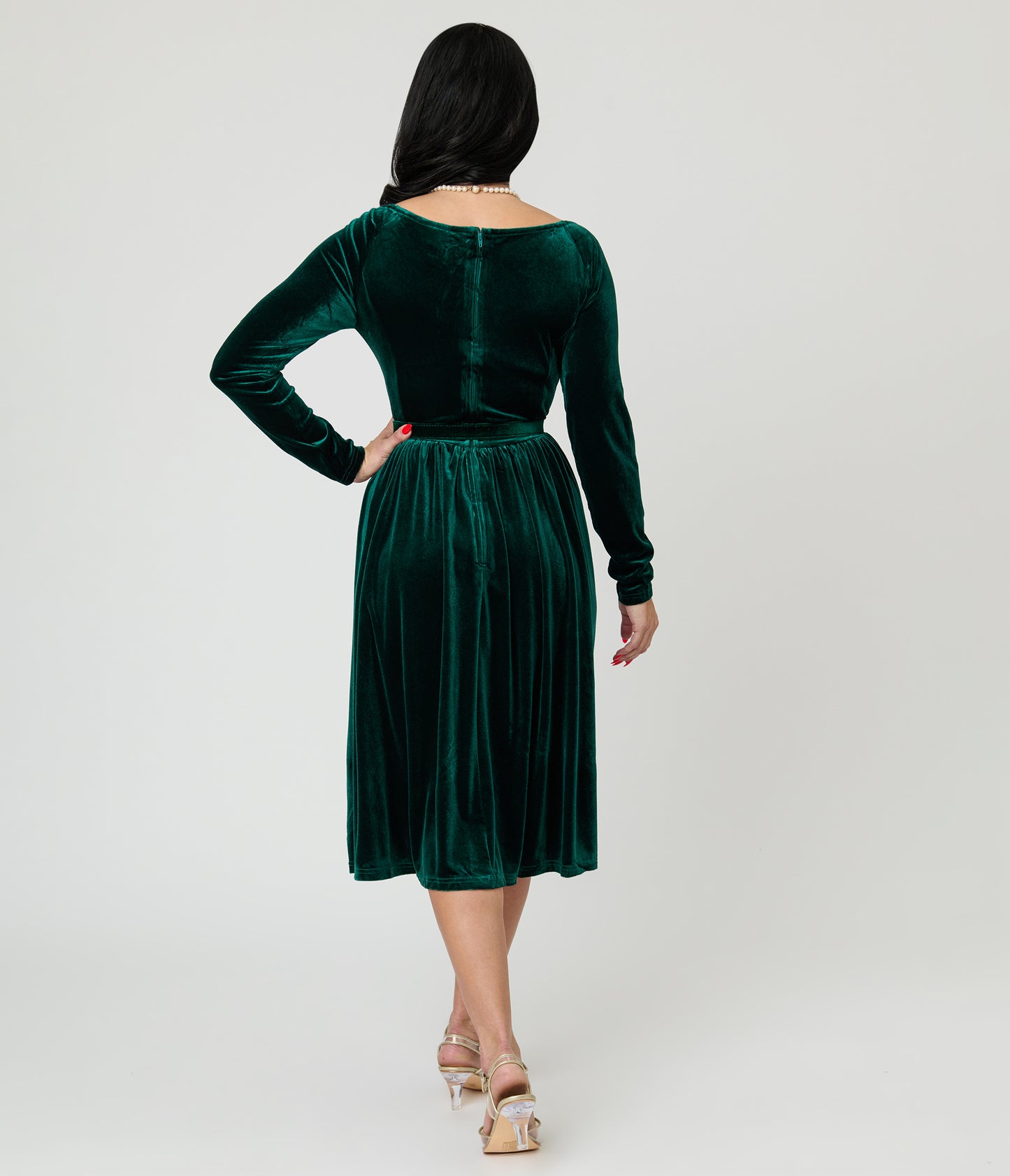 Unique Vintage Emerald Velvet Sweetheart Swing Dress