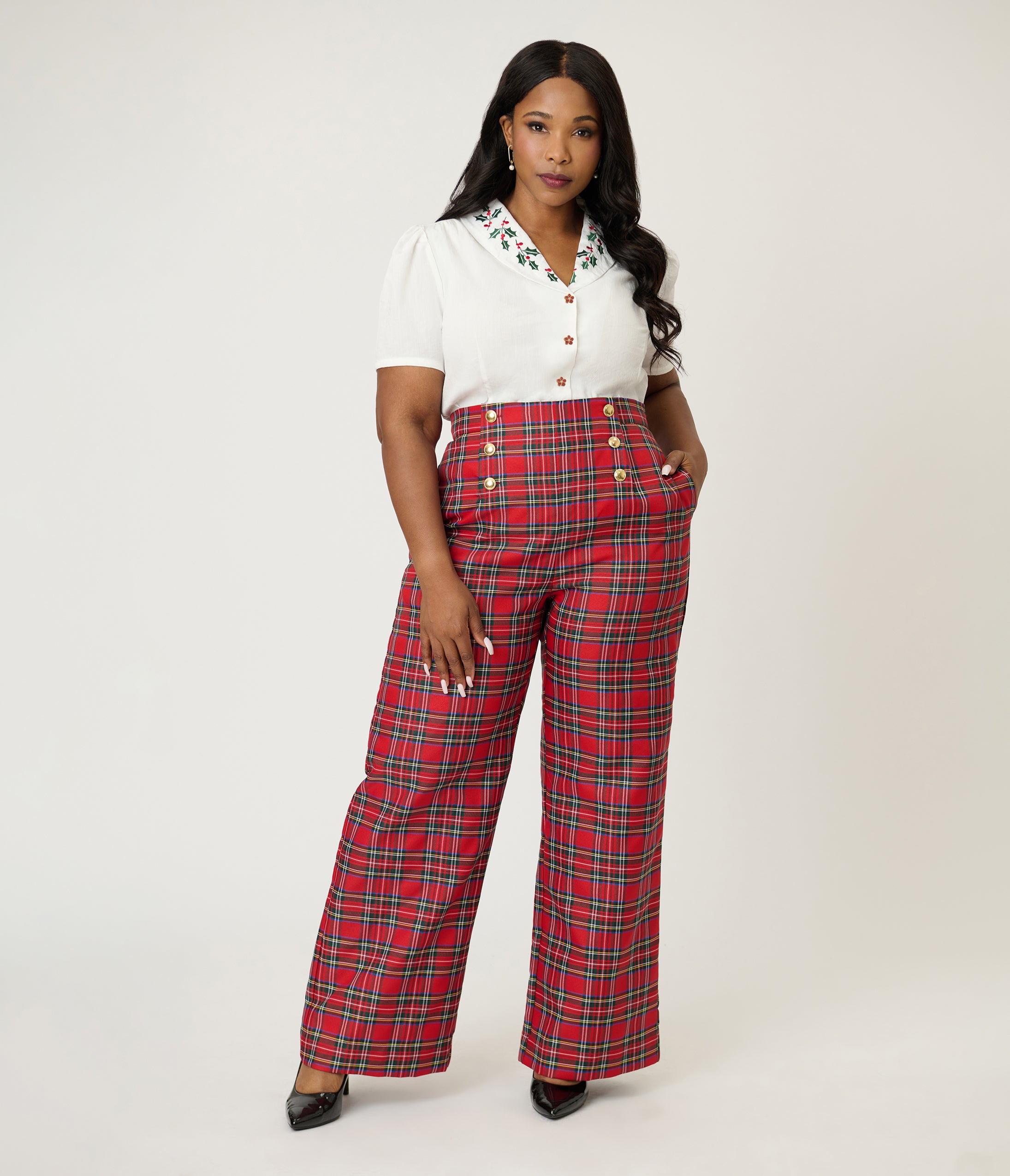 Unique Vintage Plus Size White & Holly Embroidered Collar Blouse