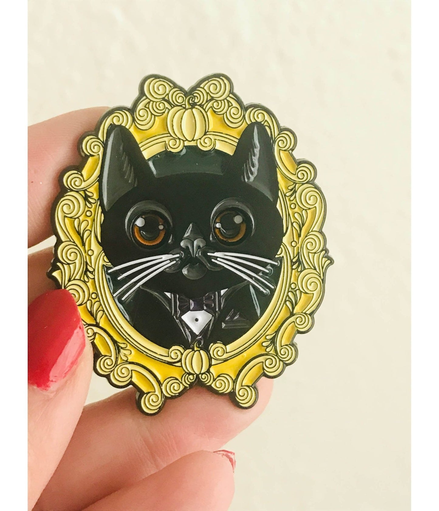 Black Sliding Eye Cat Enamel Pin - Unique Vintage - Womens, ACCESSORIES, JEWELRY
