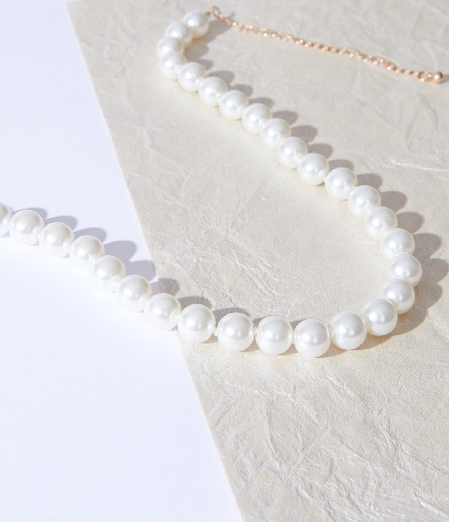 Chunky Faux Pearl Necklace - Unique Vintage - Womens, ACCESSORIES, JEWELRY