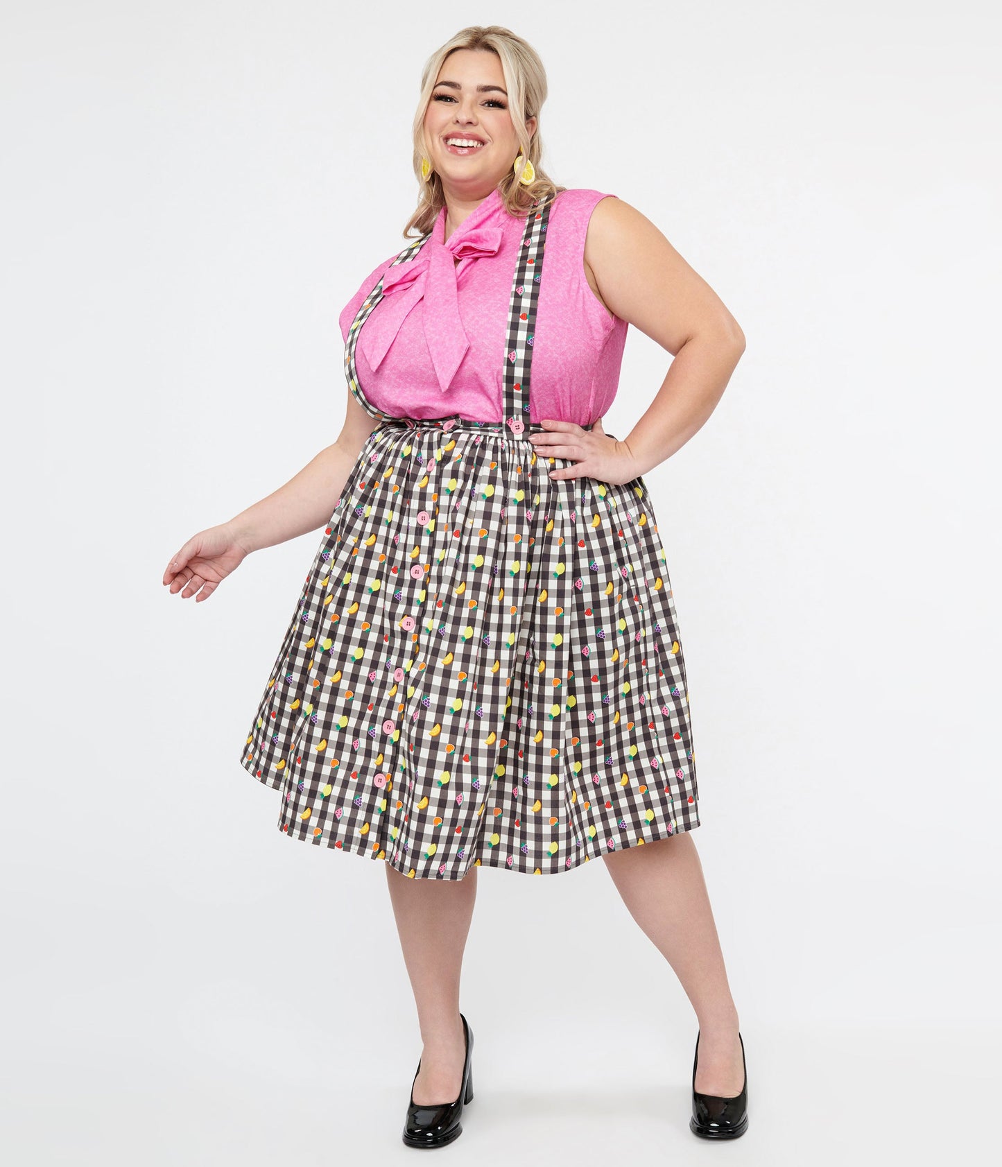 Hell Bunny Plus Size 1950s Black & White Gingham & Fruit Cotton Pinafore Swing Skirt - Unique Vintage - Womens, BOTTOMS, SKIRTS