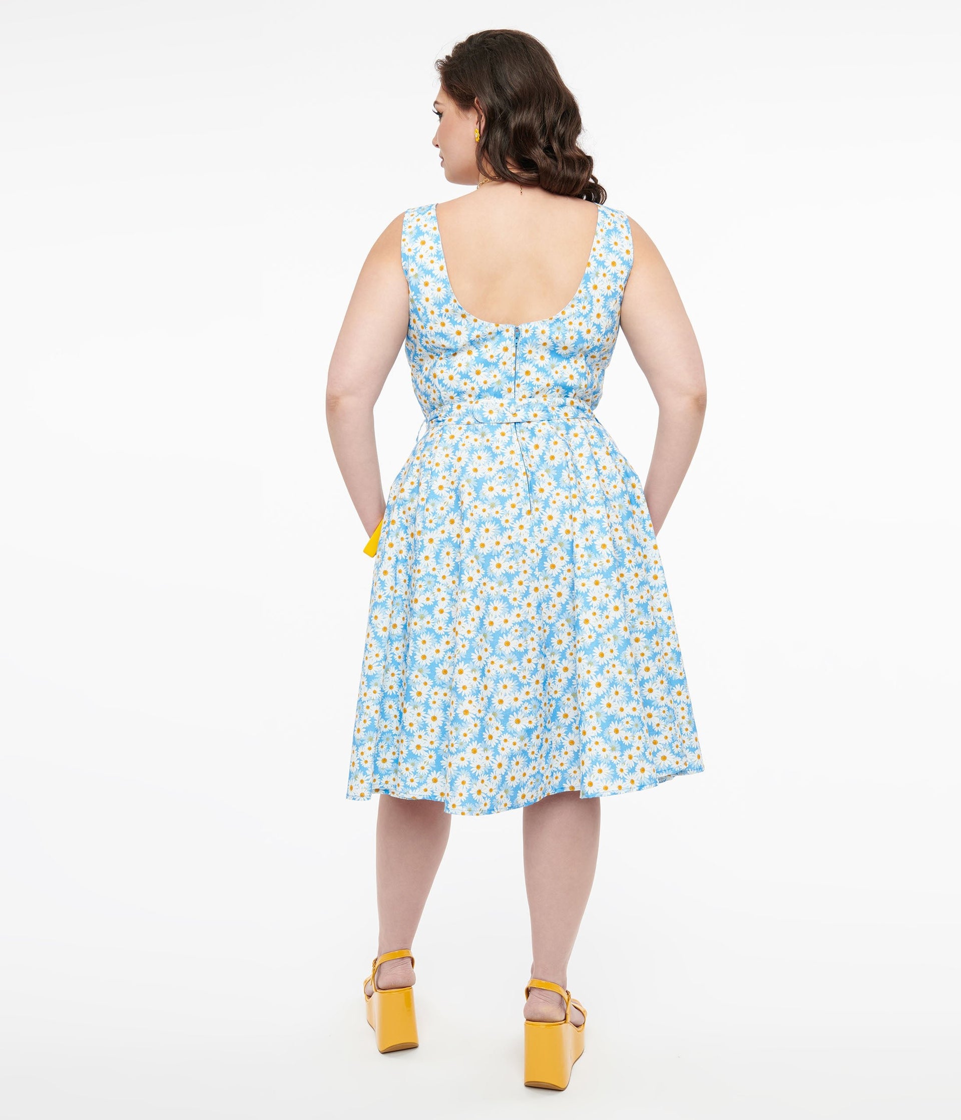 Plus Size 1950s Blue & Daisy Print Cotton Selda Swing Dress - Unique Vintage - Womens, DRESSES, SWING