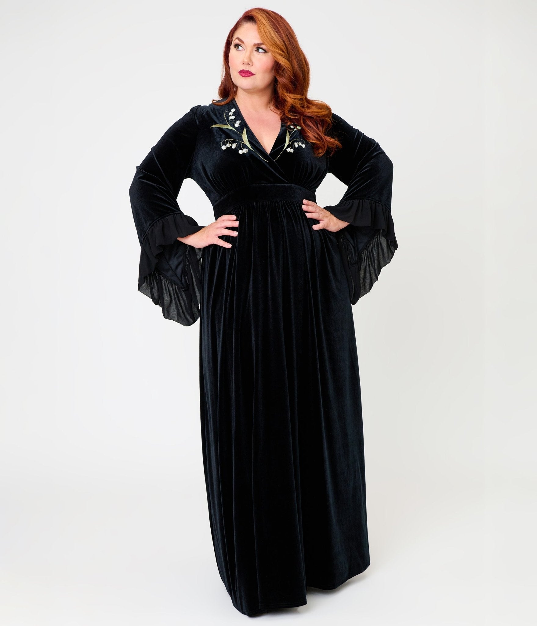 Practical Magic x Unique Vintage Plus Size Black Velvet Lily Of The Va