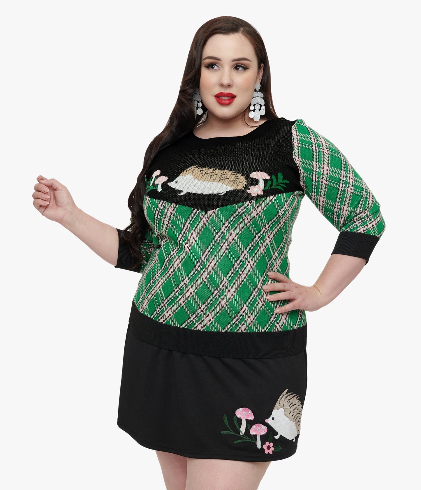Smak Parlour Plus Size 1960s Green Plaid & Hedgehog Sweater - Unique Vintage - Womens, TOPS, SWEATERS