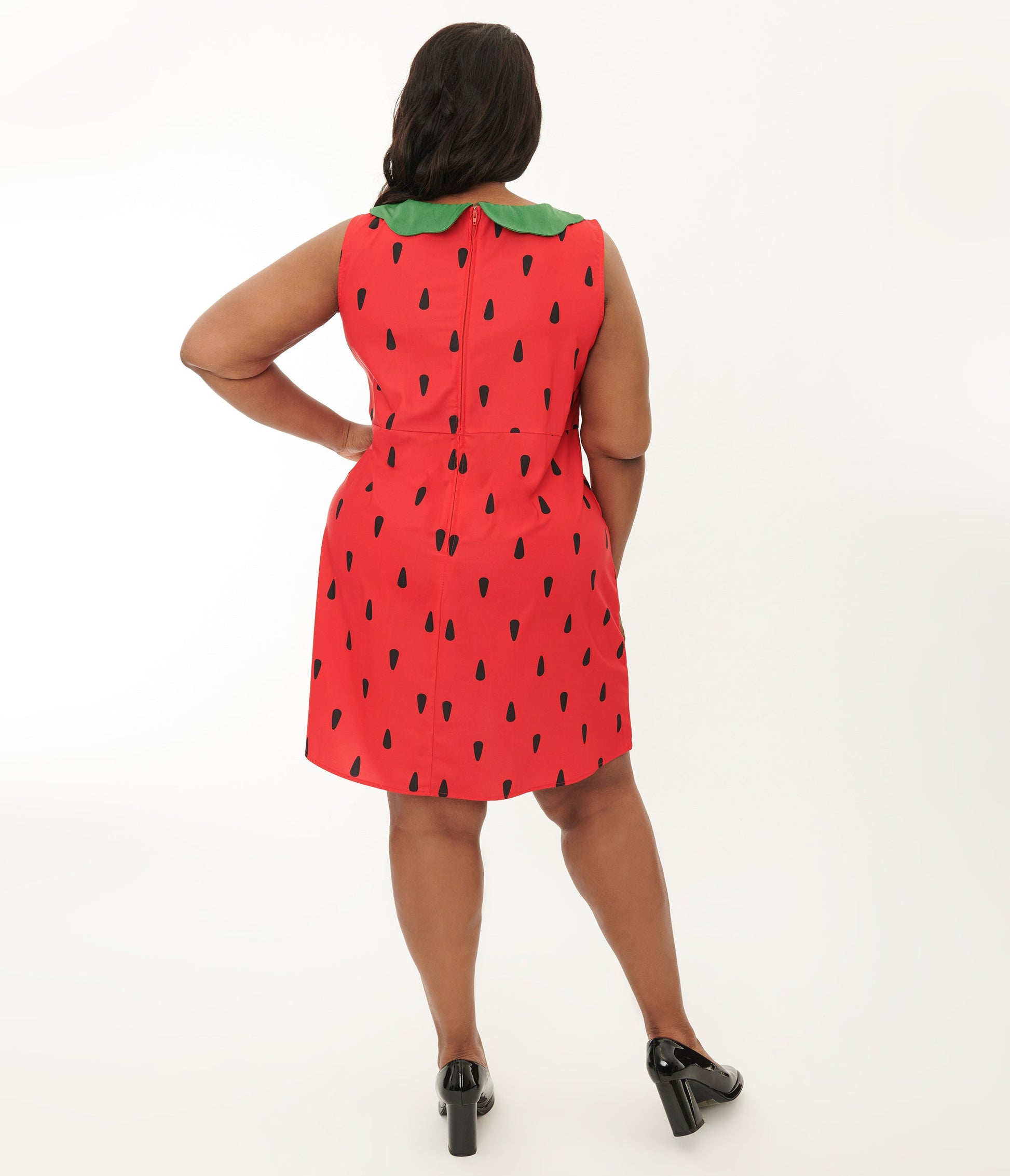 Smak Parlour Plus Size Red & Green Strawberry Shift Dress - Unique Vintage - Womens, DRESSES, SHIFTS