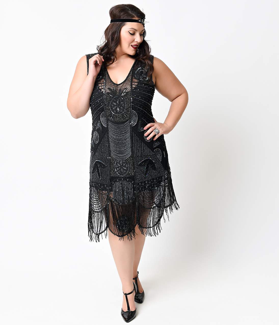 Unique Vintage Plus Size 1920s Style Black Hand Beaded Fringe Bosley Flapper Dress 4X Unique Vintage Plus Size 1920s Style Black Hand Beaded Fringe Bosley Flapper Dress 4X
