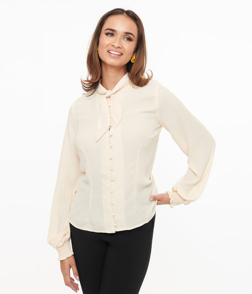 unique-vintage-1940s-ivory-