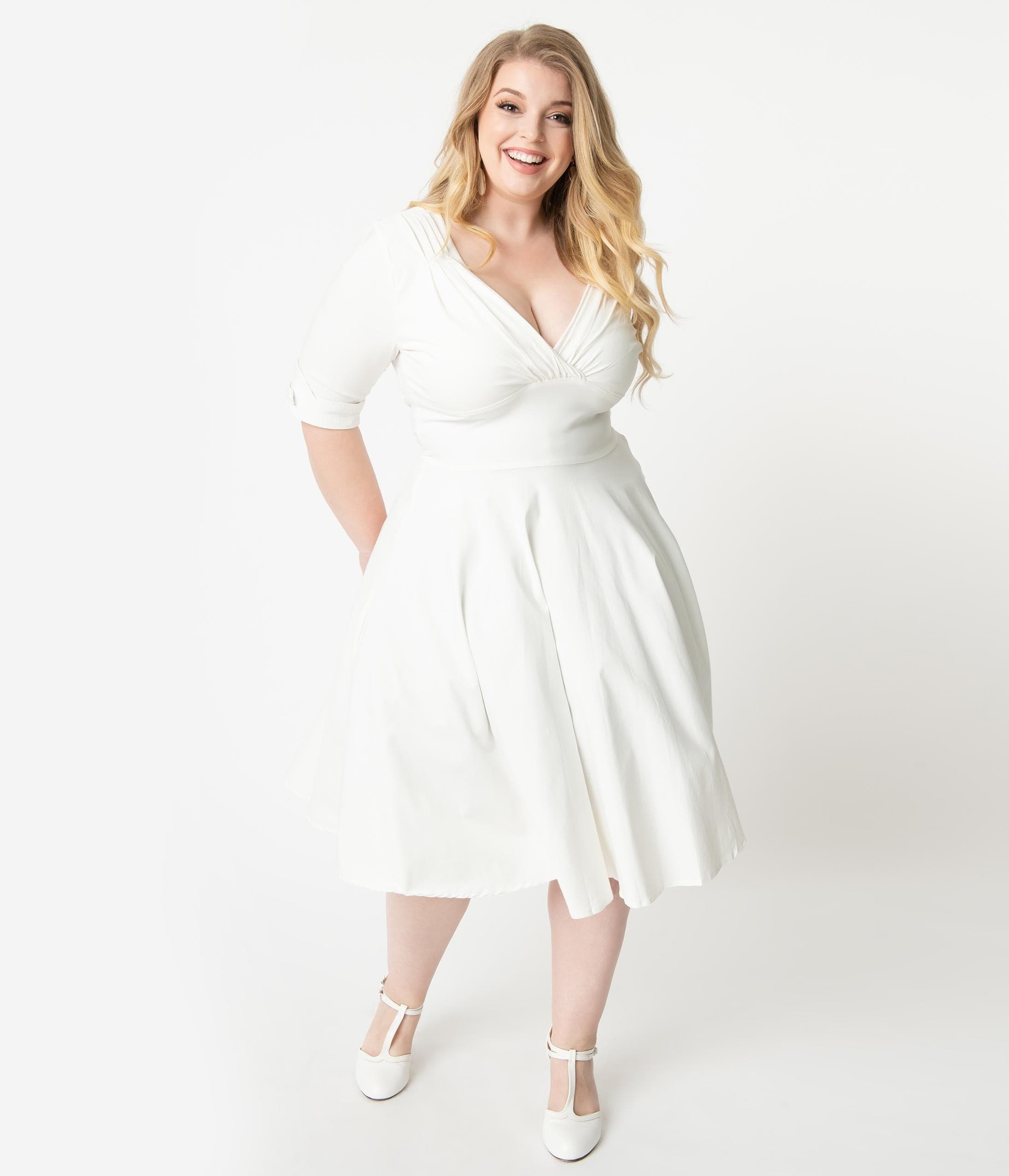 Unique Vintage Plus Size 1950s Ivory Delores Swing Dress with Sleeves 4X/28W-30W Unique Vintage Plus Size 1950s Ivory Delores Swing Dress with Sleeves 4X/28W-30W