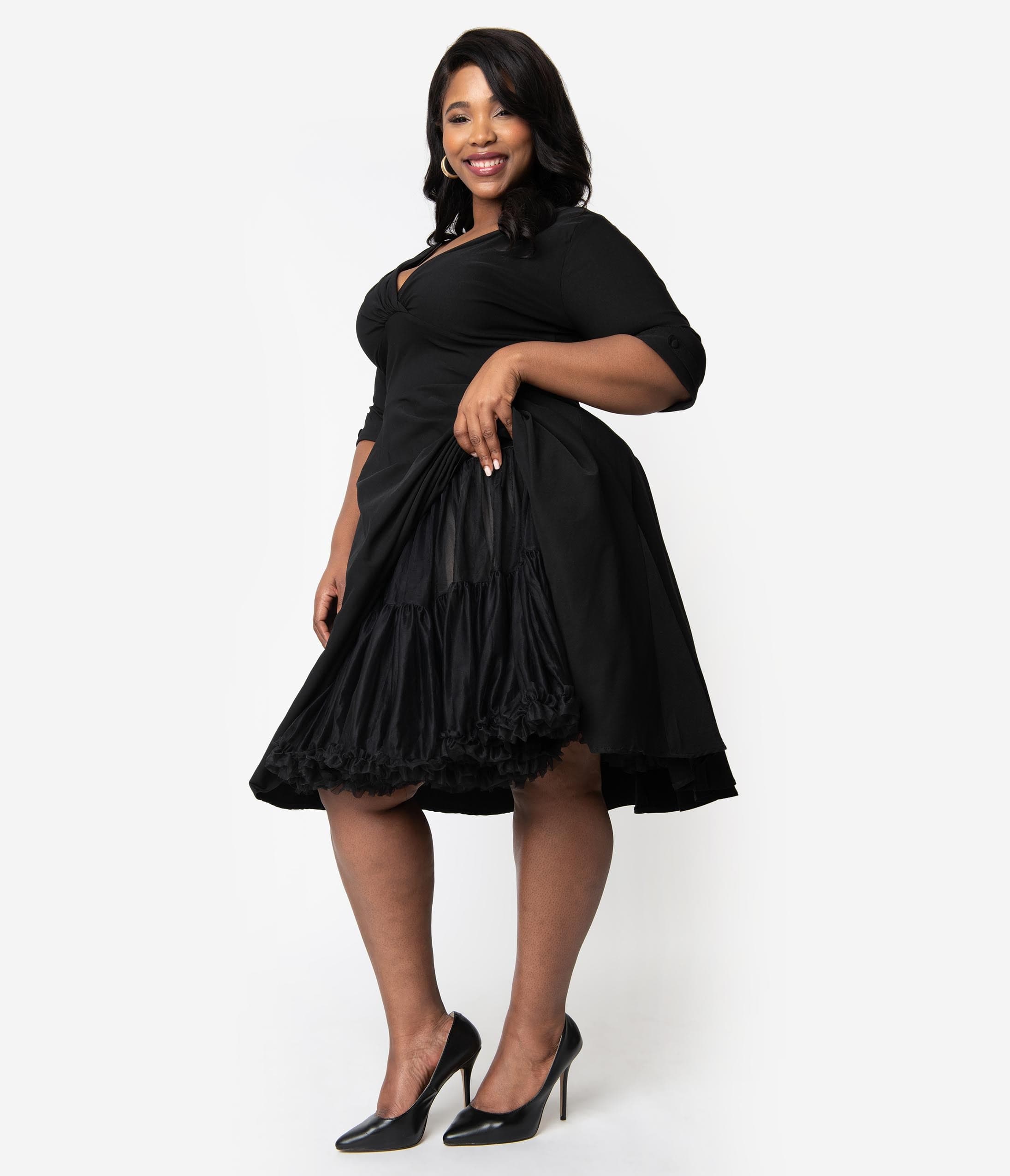 Unique Vintage Plus Size 1950s Style Black Ruffled Petticoat Crinoline Unique Vintage Plus Size 1950s Style Black Ruffled Petticoat Crinoline