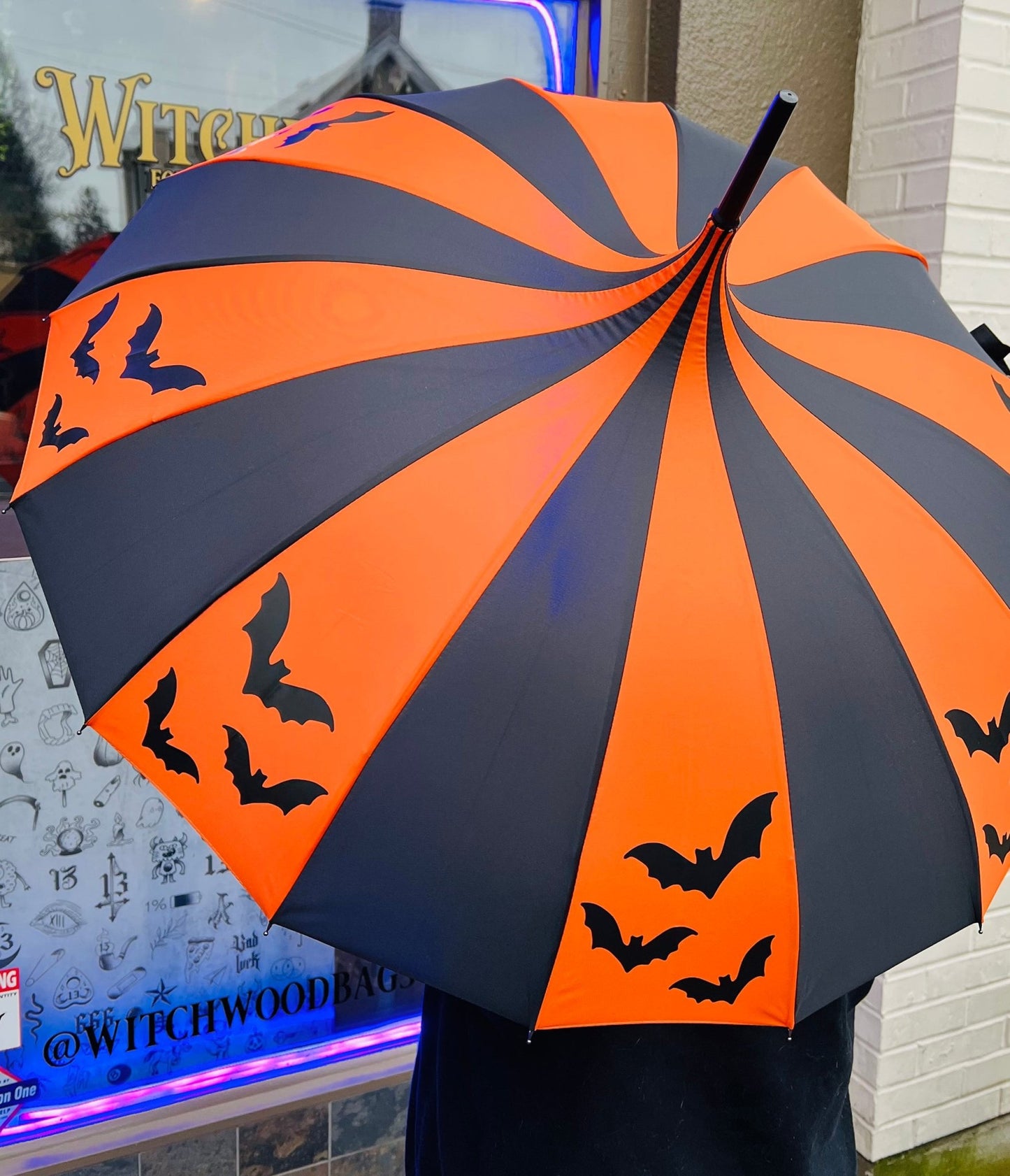Witchwood Bags Orange & Black Stripe Flying Bats Umbrella - Unique Vintage - Womens, ACCESSORIES, GIFTS/HOME