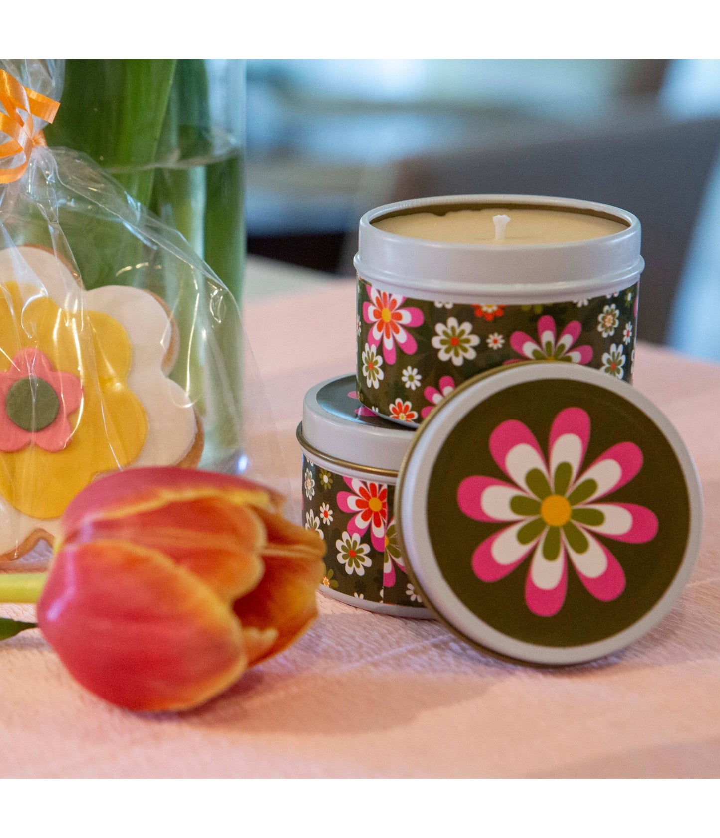 Groovy Flower Travel Candle - Unique Vintage - Womens, ACCESSORIES, GIFTS/HOME