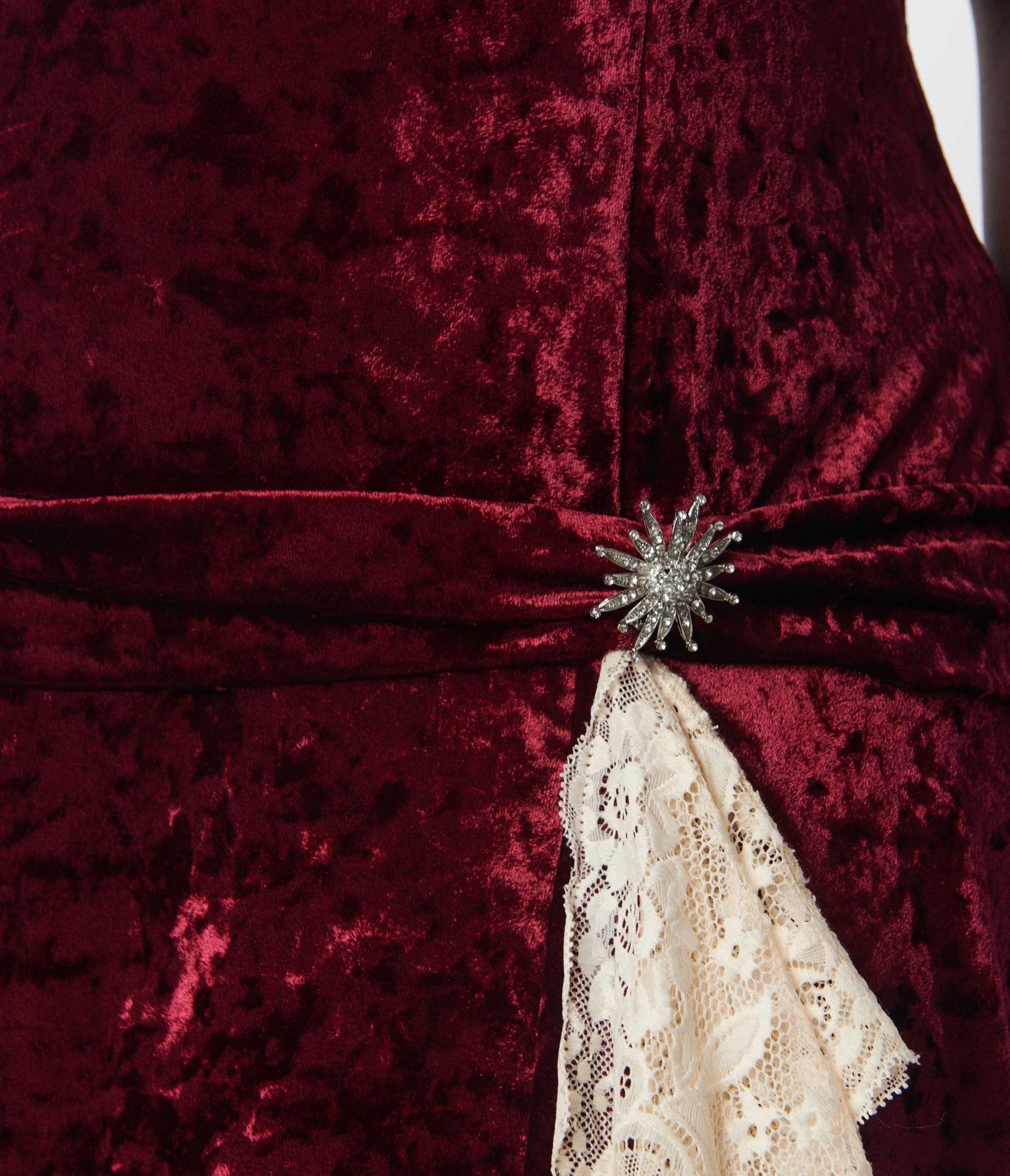 Unique Vintage Burgundy Crushed Velvet & Ivory Lace Flapper Dress - Unique Vintage - Womens, FLAPPER, SLEEVELESS NON BEADED