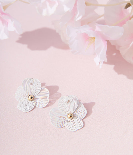 White Floral Light Stud Earrings - Unique Vintage - Womens, ACCESSORIES, JEWELRY