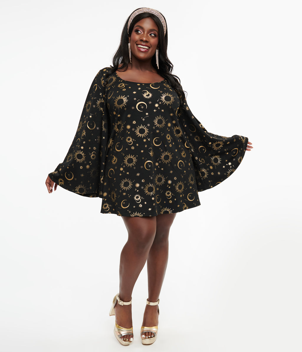 Smak Parlour 1960s Plus Size Black & Gold Celestial Print Mini Dress Unique Vintage Smak Parlour 1960s Plus Size Black & Gold Celestial Print Mini Dress Unique Vintage