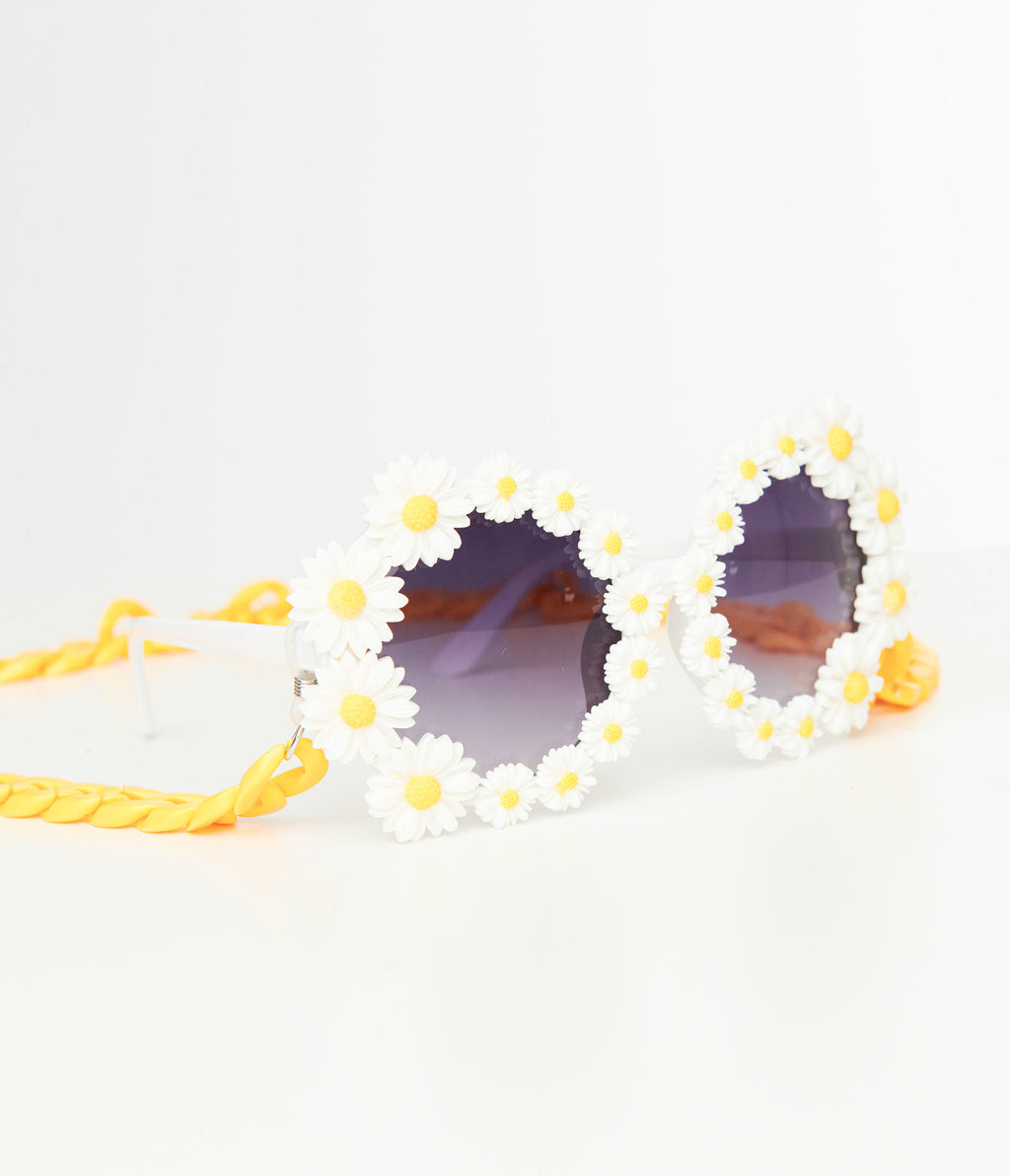 White Daisy Chain Round Sunglasses