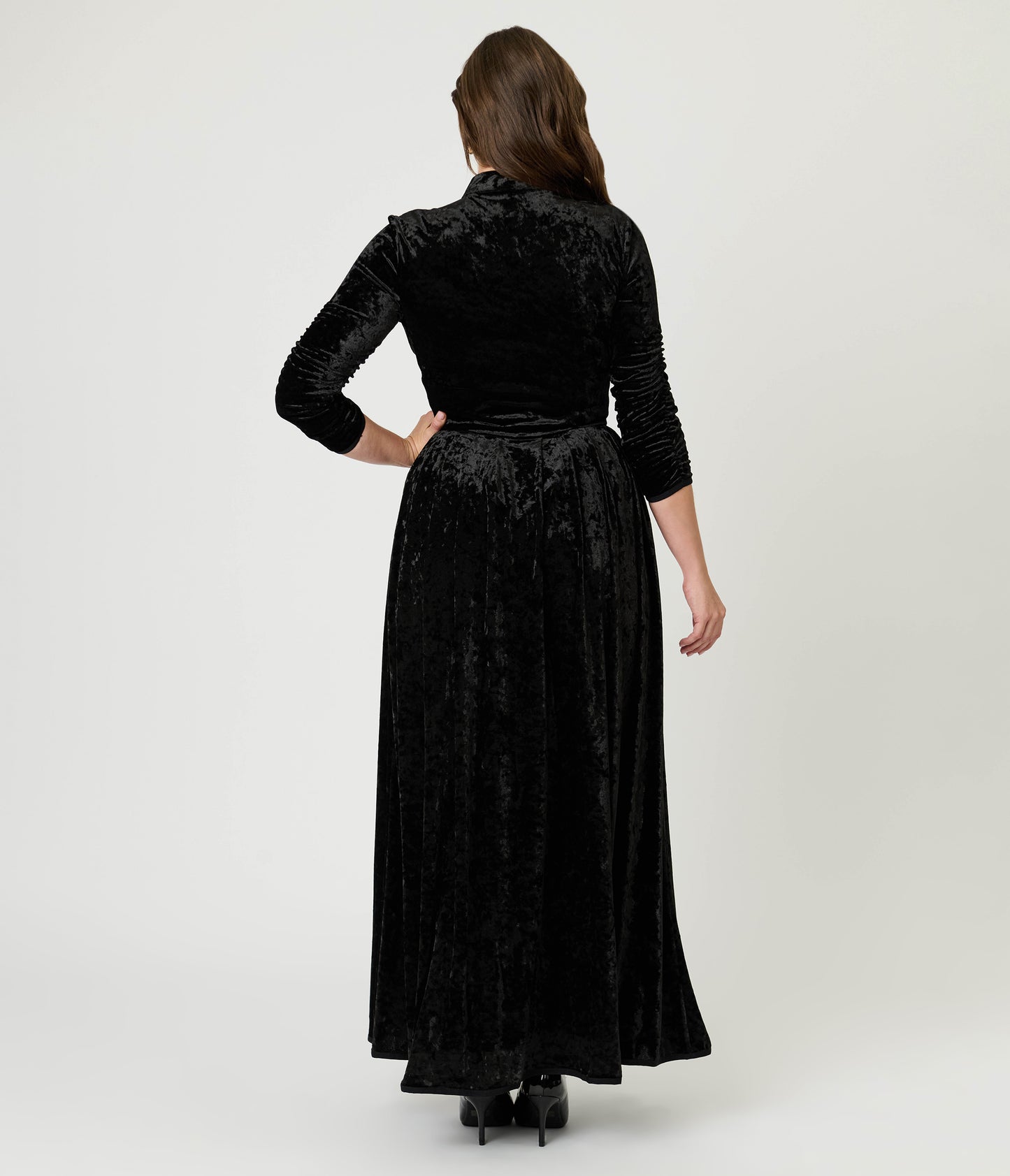 Unique Vintage Black Crushed Velvet Starlet Duster
