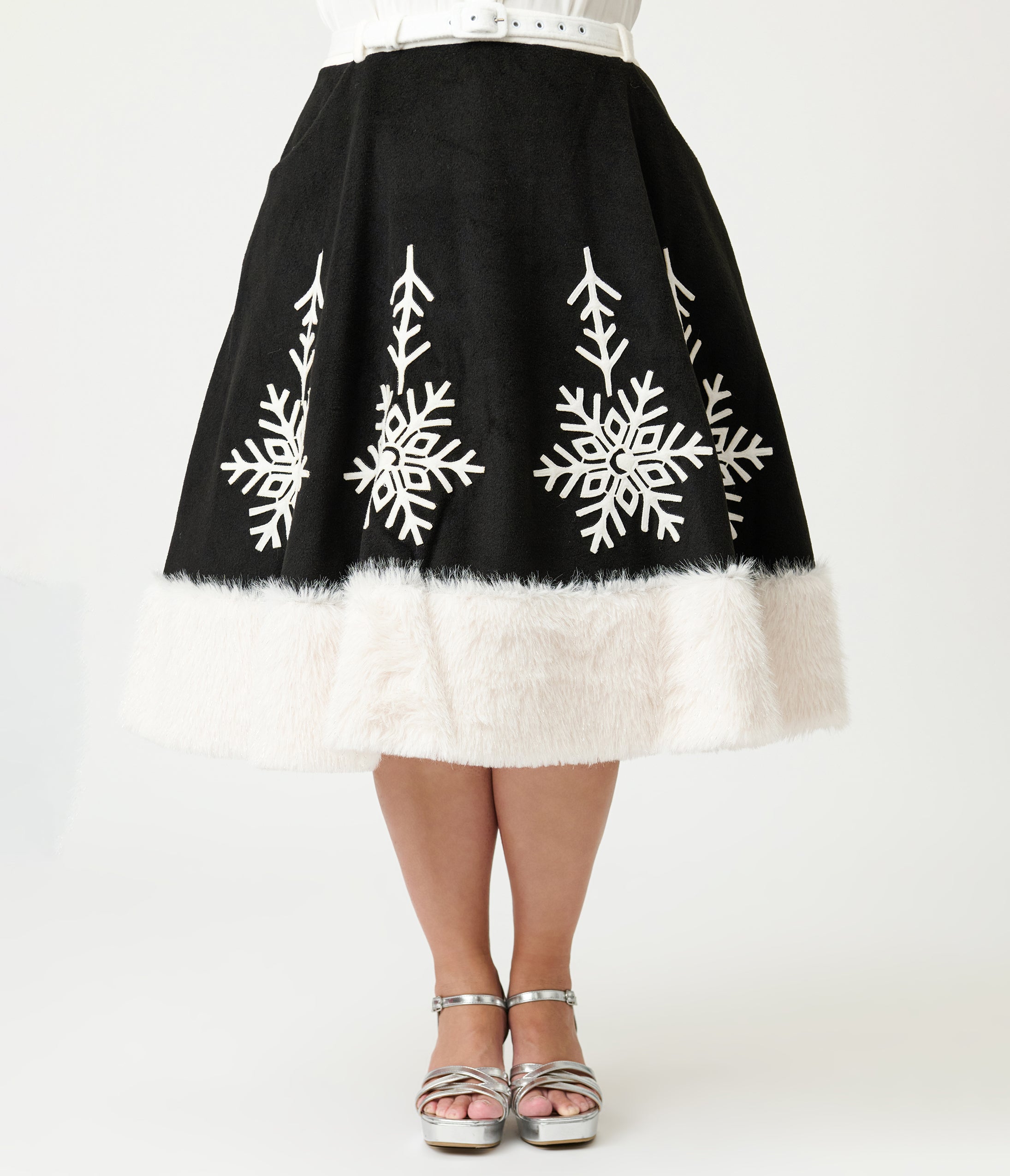 Unique Vintage Plus Size Black Felt & White Fur Snowflake Soda Shop Swing Skirt