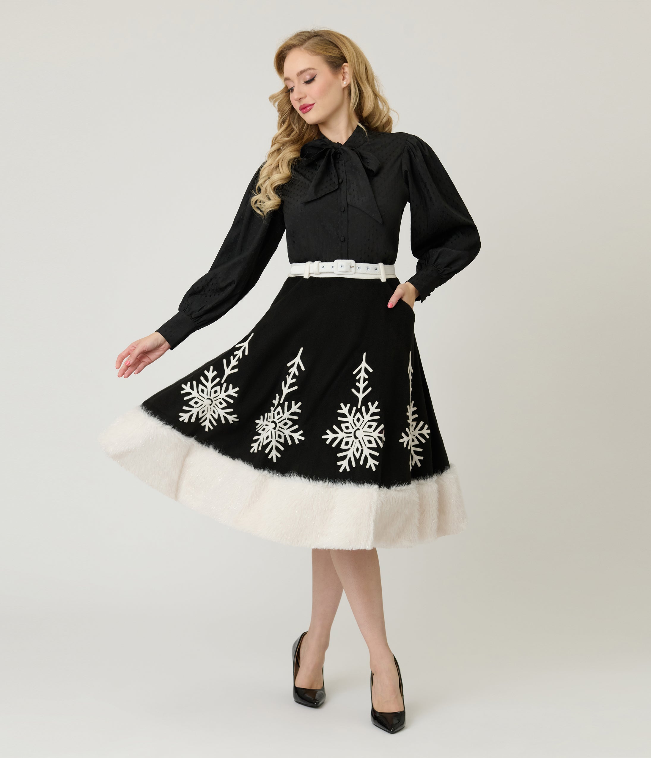 Unique Vintage Black Felt & White Fur Snowflake Soda Shop Swing Skirt