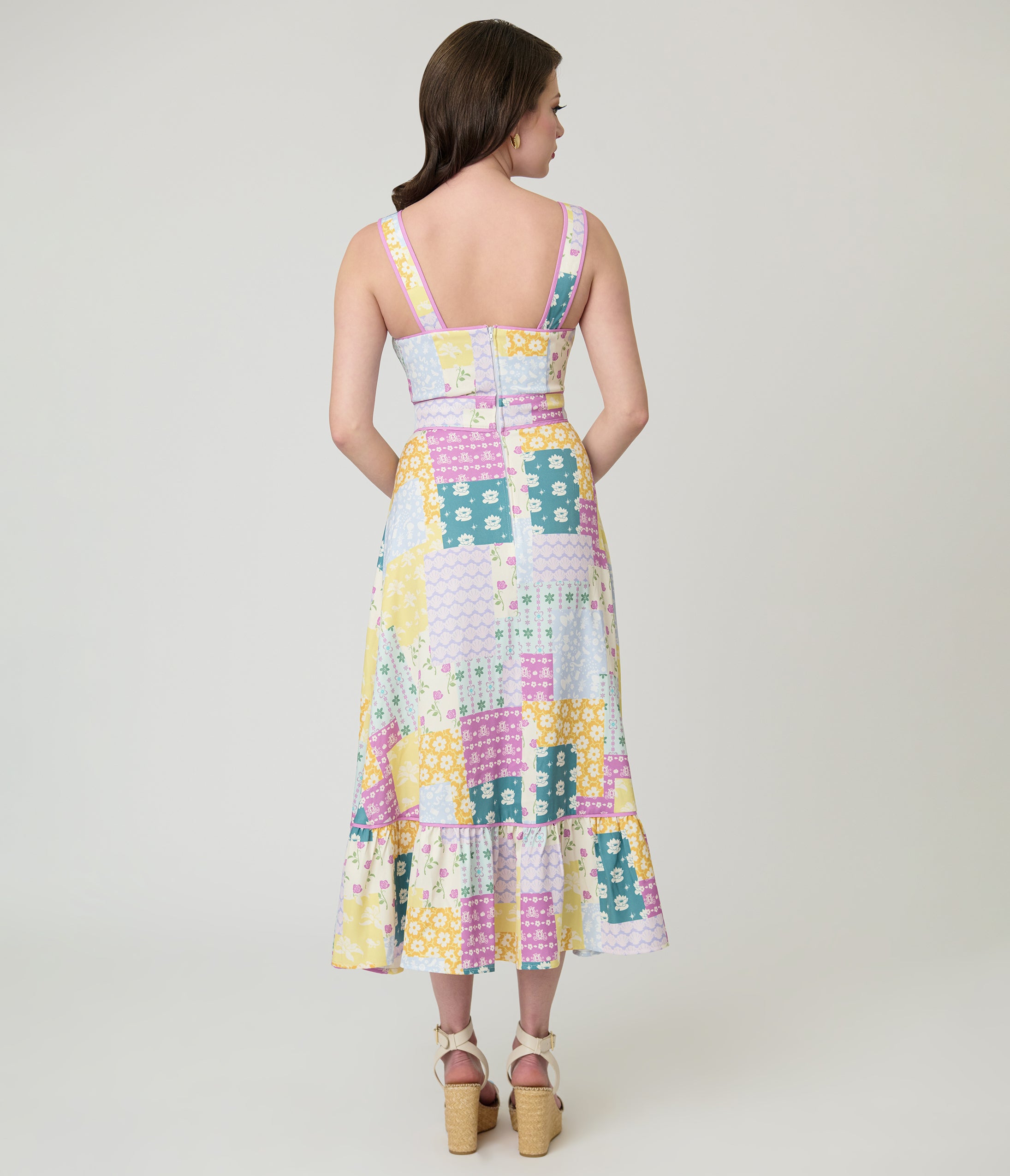 disney dress princess 4 Complete Disney Princess Costumes For Under $100 Online!