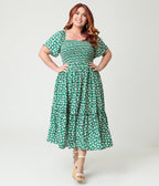 Barbie™ x Unique Vintage Plus Size Green Ditzy Daisy Smocked Midi Dress