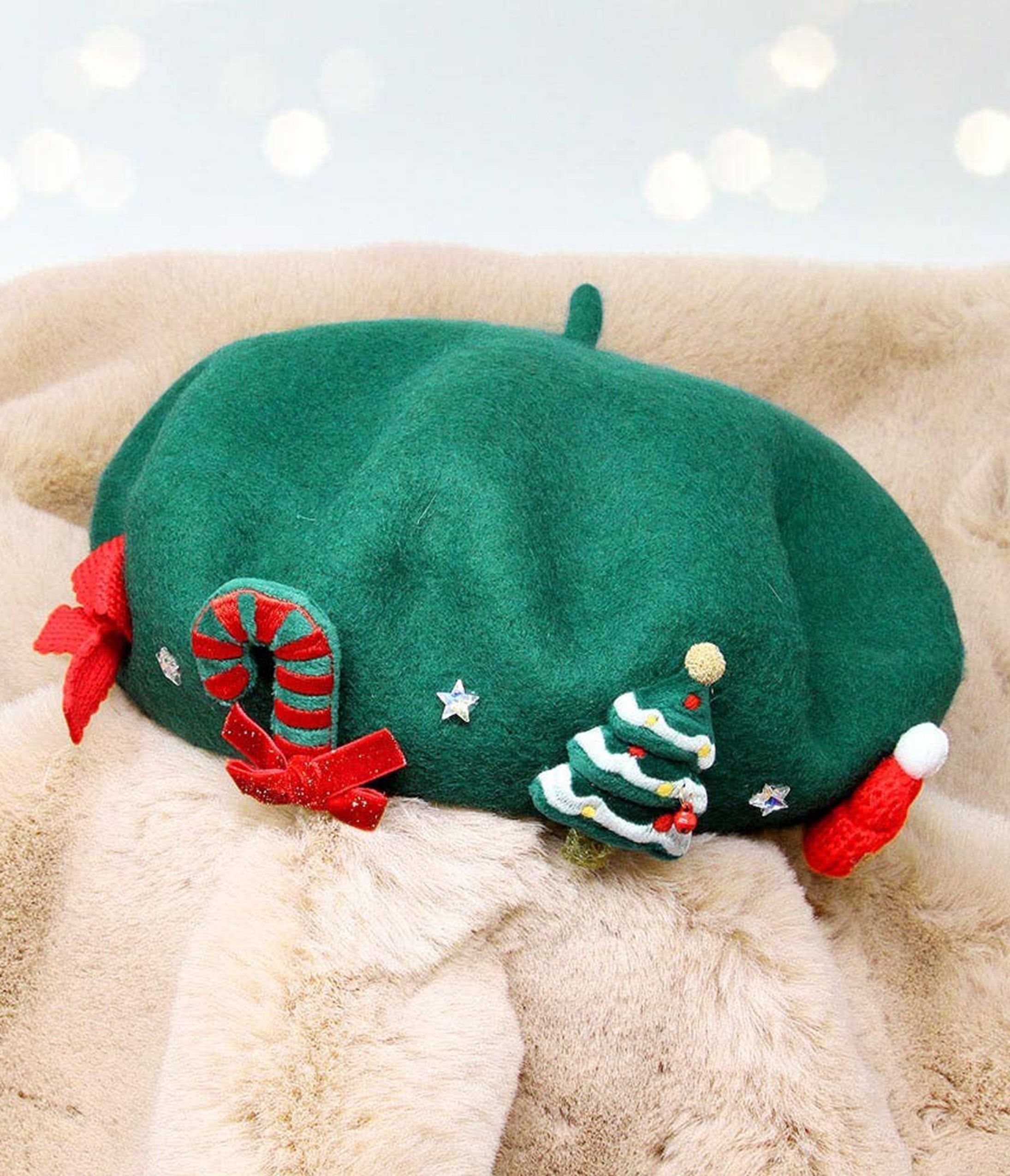 Green Christmas Charm Wool Beret
