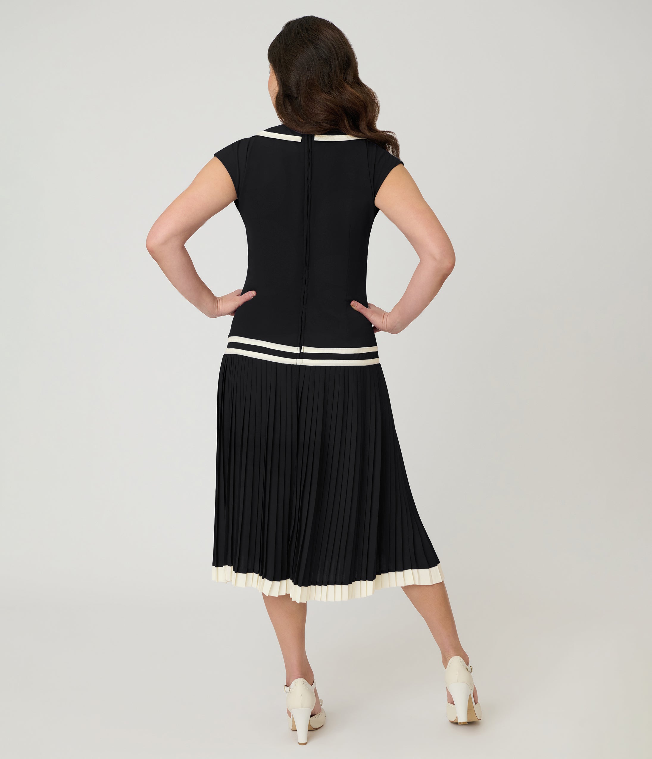 Unique Vintage Black Pleated Flapper Day Dress