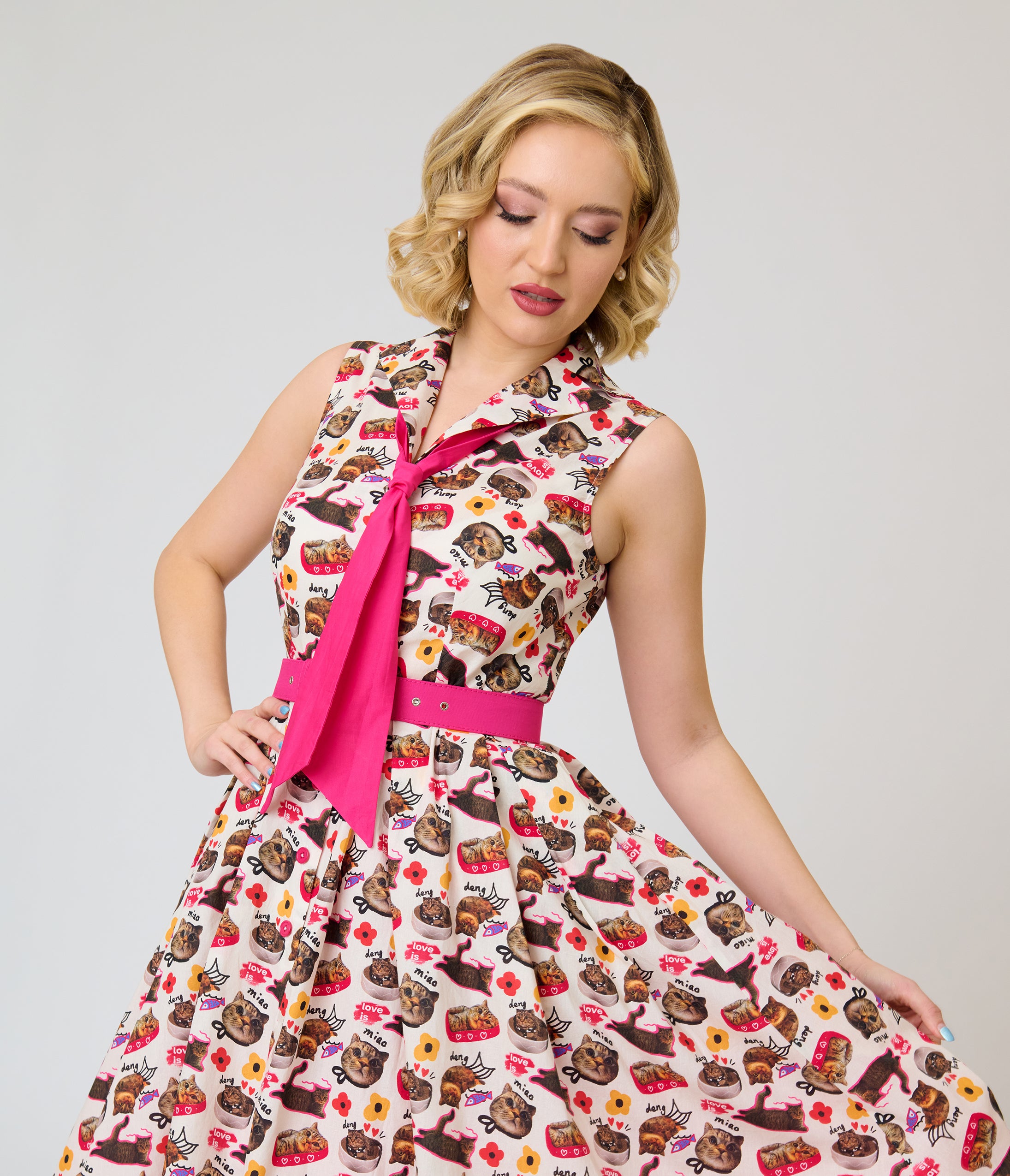 Unique Vintage White Kitschy Cat Print Edith Swing Dress