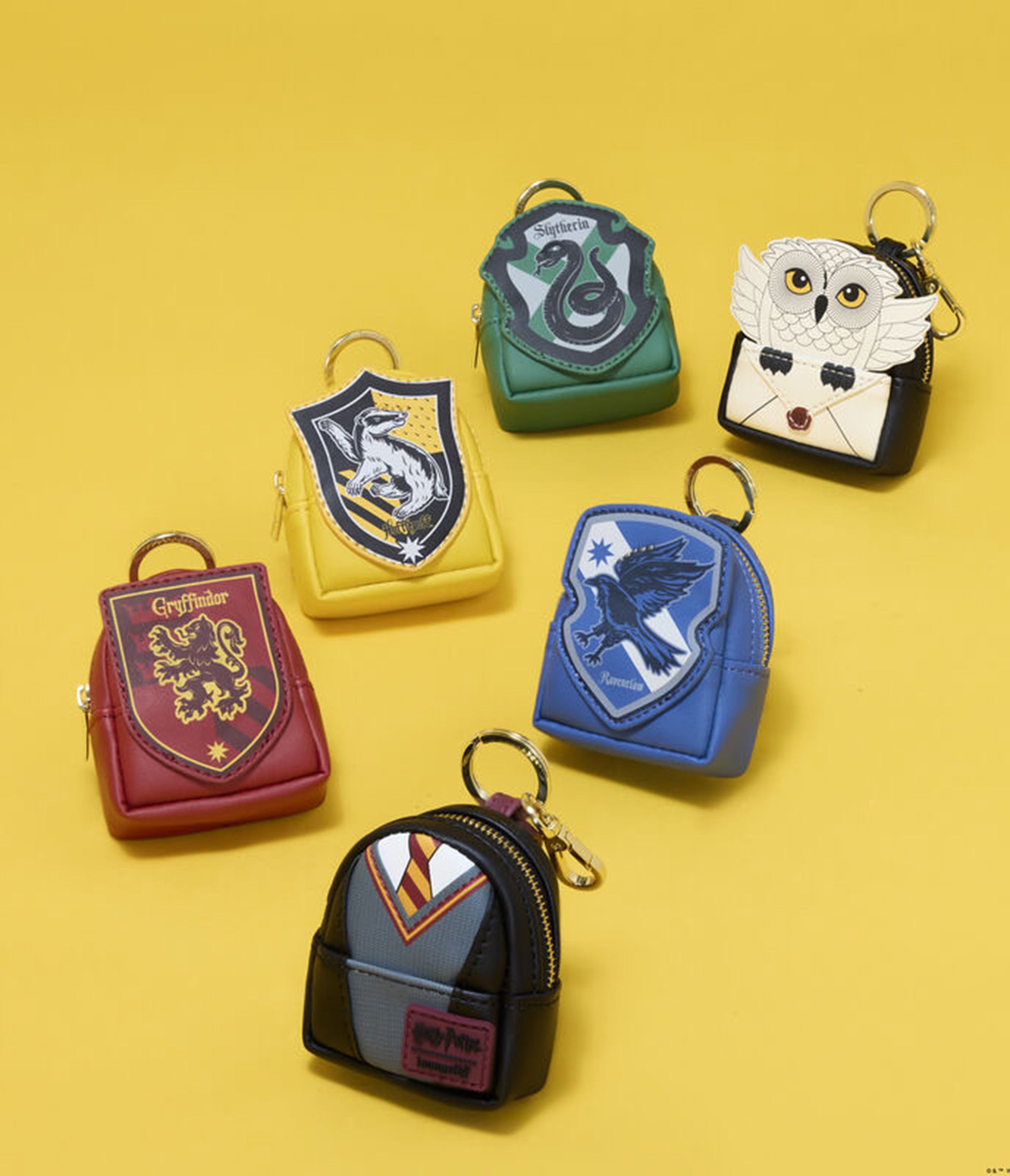 Loungefly Harry Potter Hogwarts™ Mystery Mini Backpack Keychain Charm