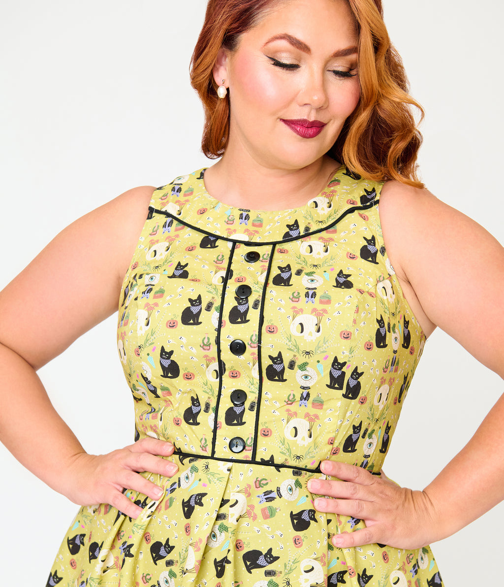 Retrolicious Plus Size Mystical Cats Elizabeth Dress
