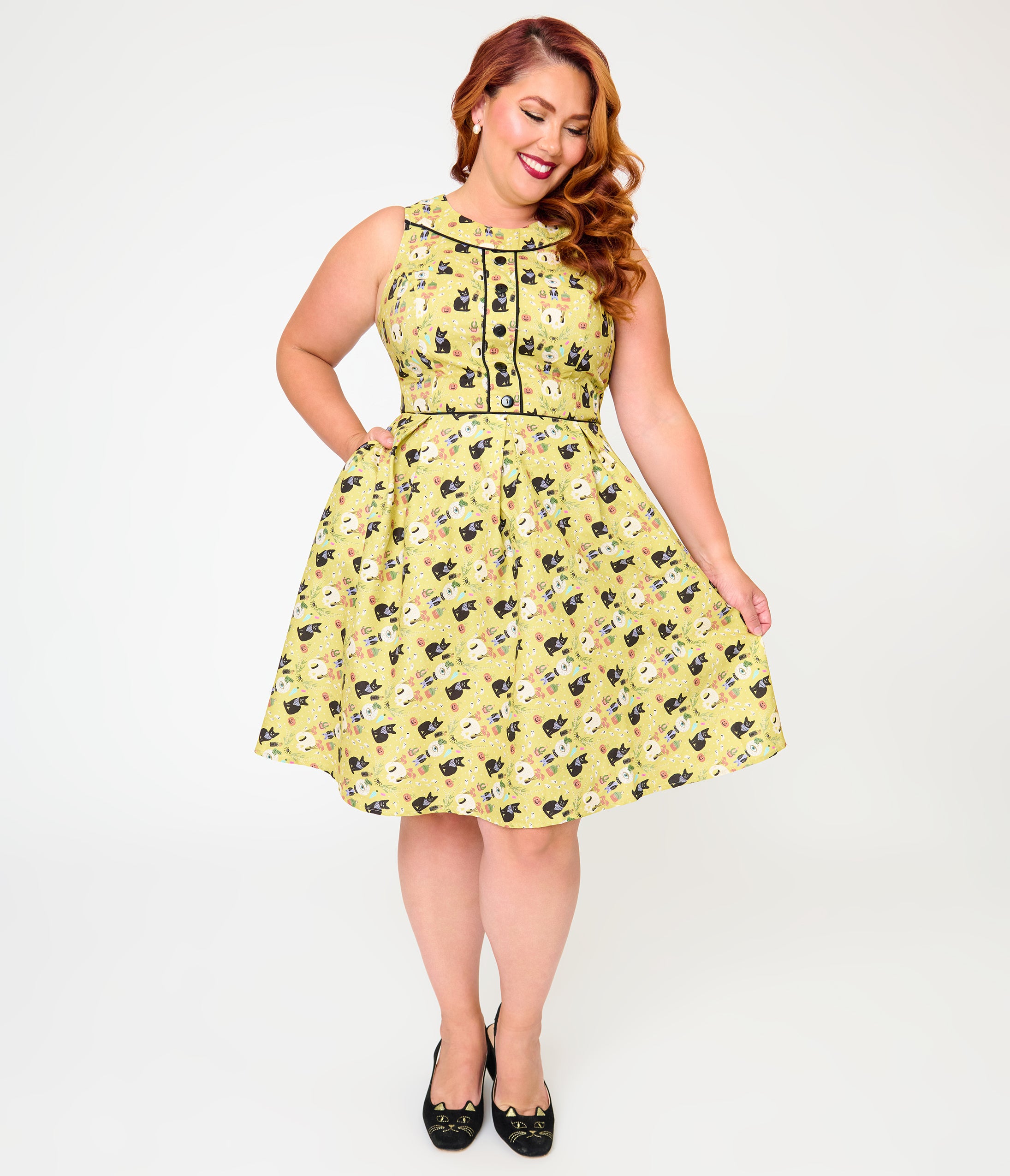 Retrolicious Plus Size Mystical Cats Elizabeth Dress