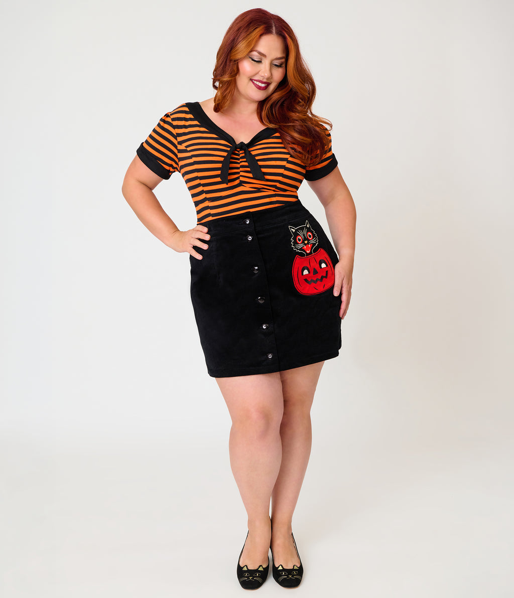 Smak Parlour Plus Size Black Cat & Pumpkin Pocket Mini Skirt