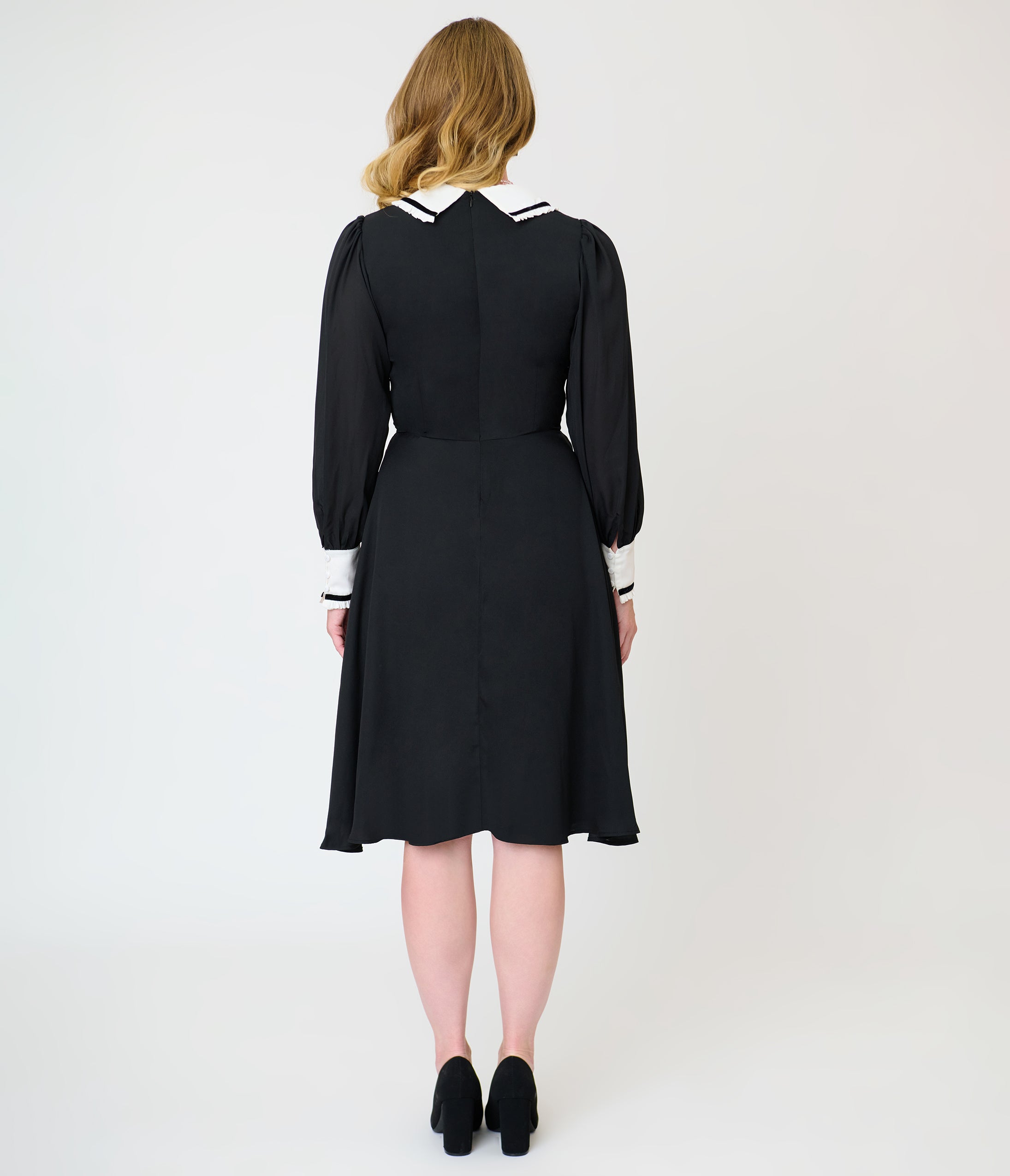 Unique Vintage Black & White Pilgrim Collar Wendy Swing Dress