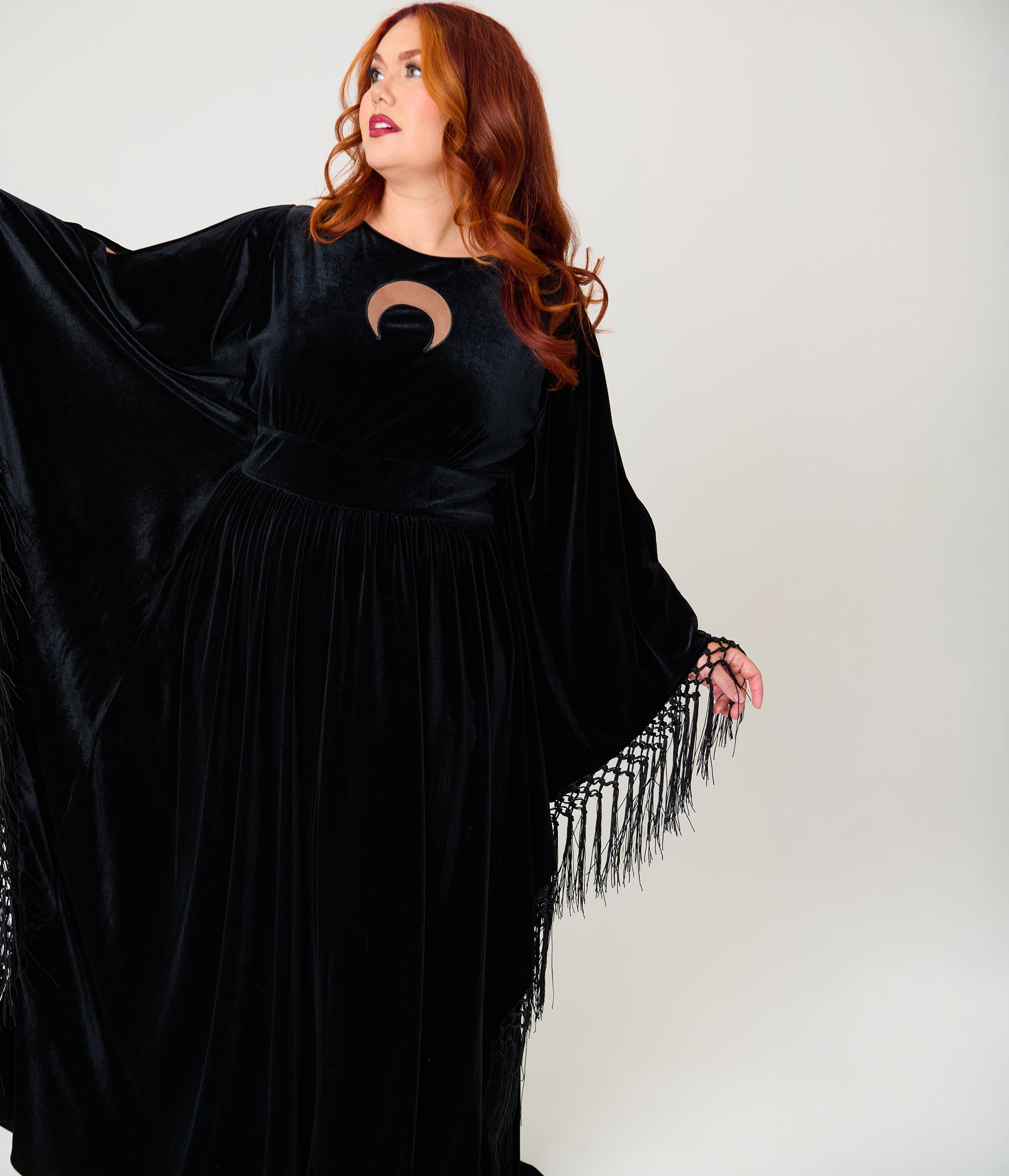 Unique Vintage Plus Size Black Velvet Moon Cutout Fringe Sleeve Dionne Caftan