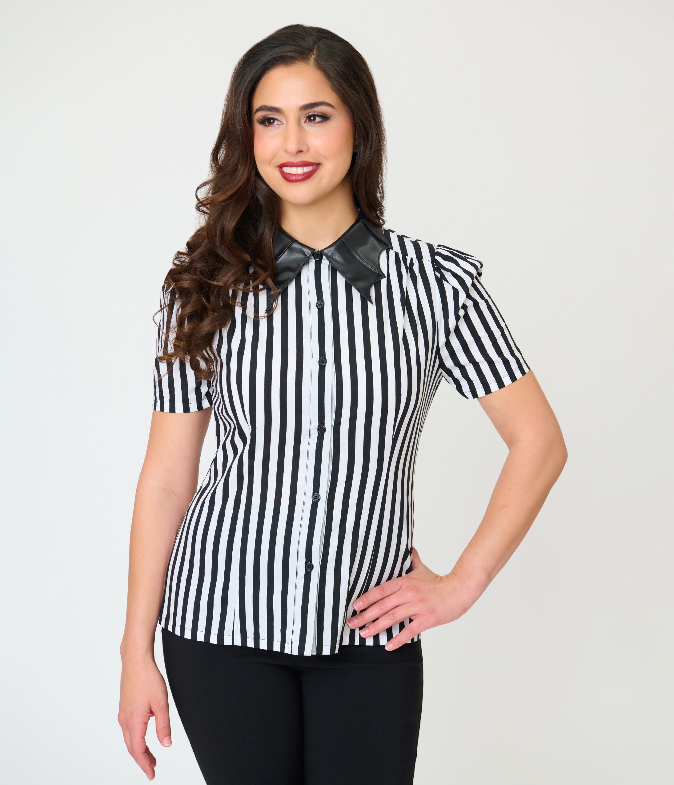 Unique Vintage Black & White Stripe Bat Leather Collar Cotton Blouse