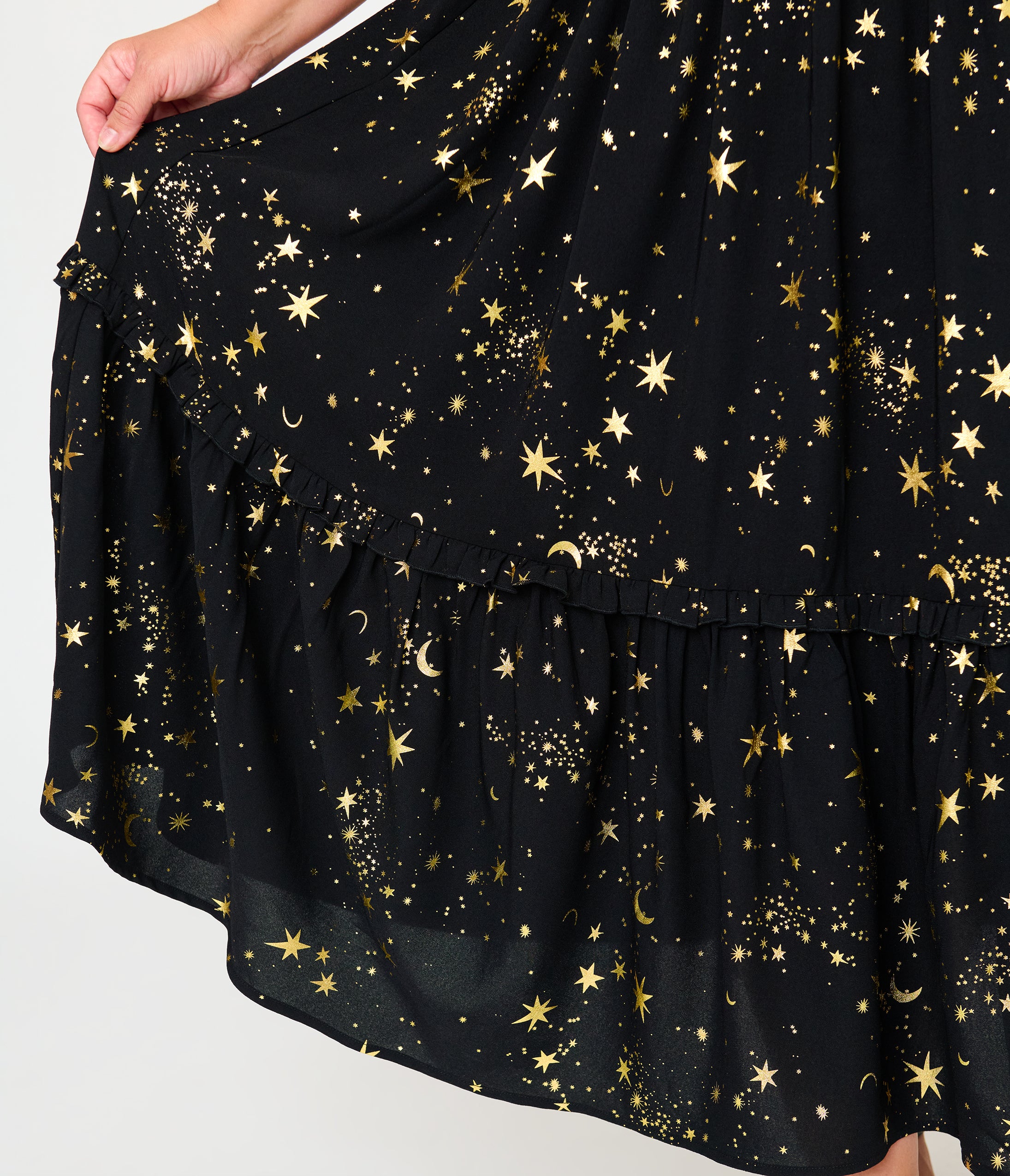 Unique Vintage Plus Size Black & Star Print Smocked Bodice Robin Midi Dress