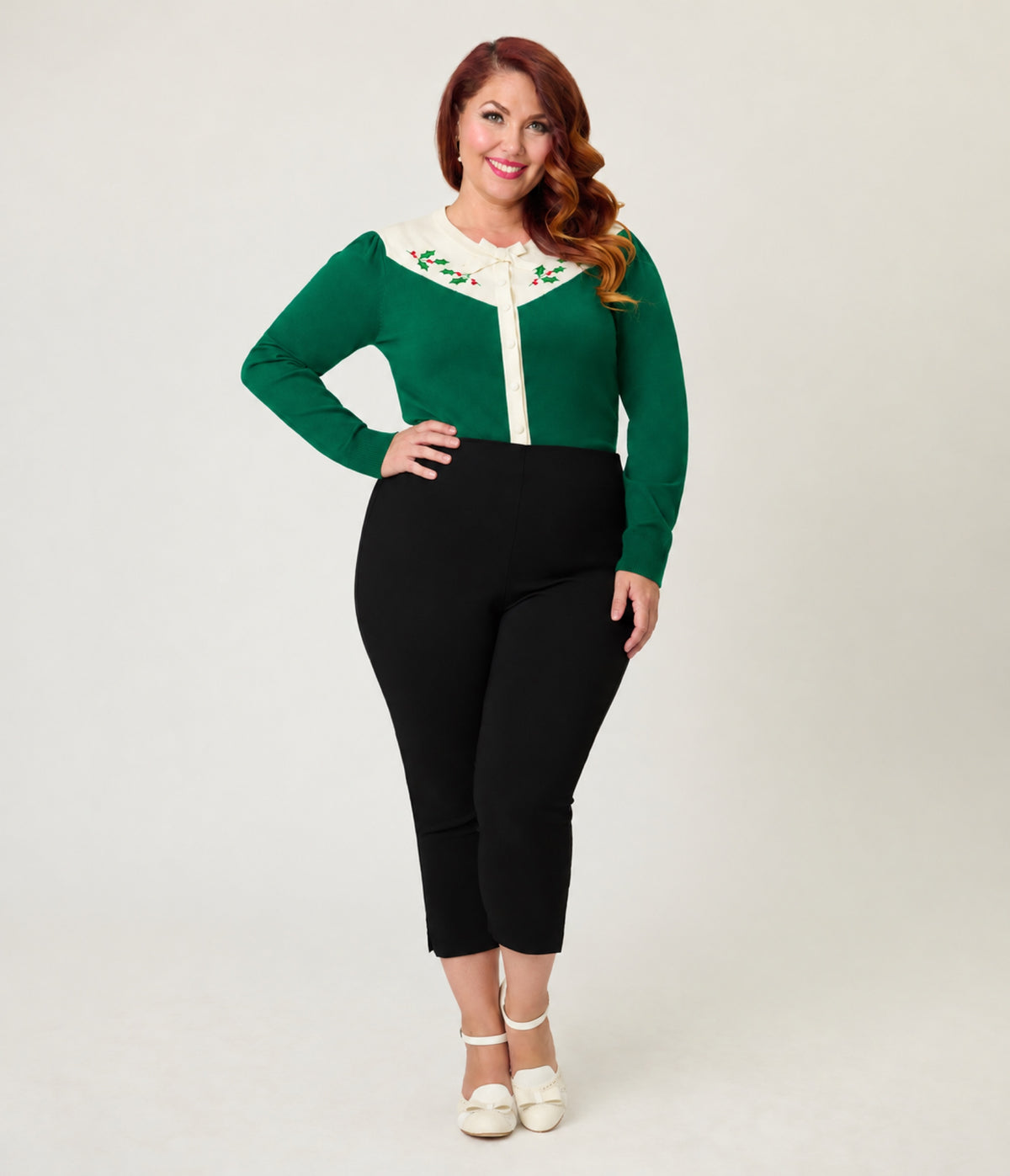 Smak Parlour Plus Size Green & Ivory Mistletoe Cardigan