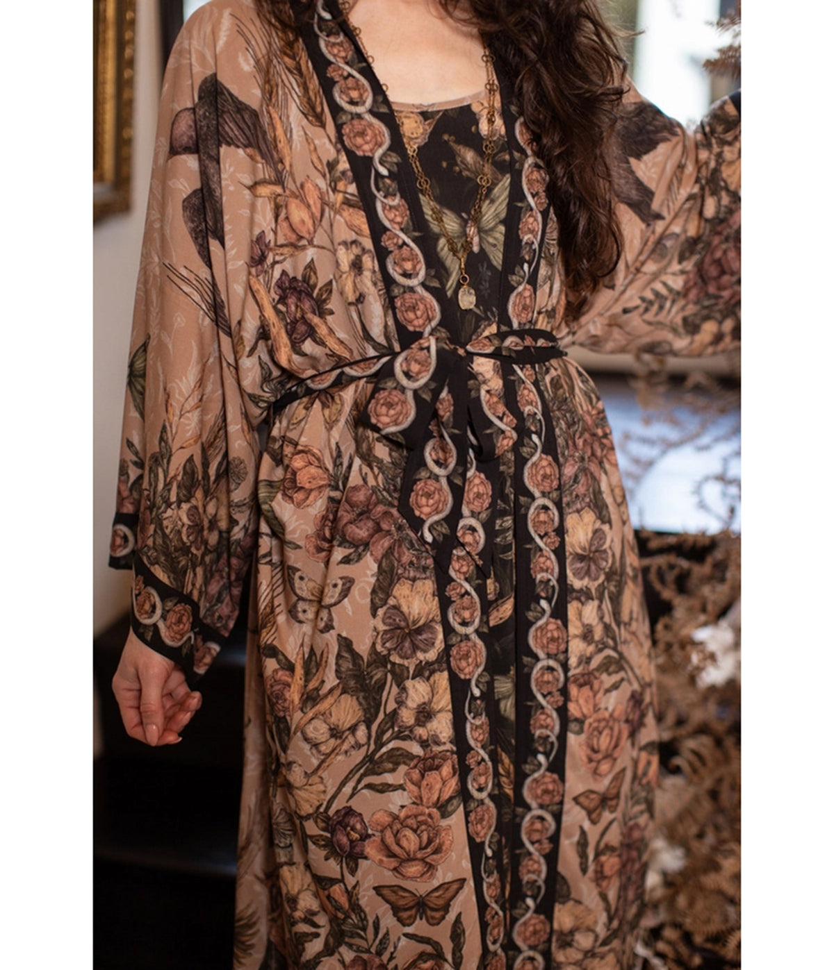 Starling & Skull Momento Opera Kimono