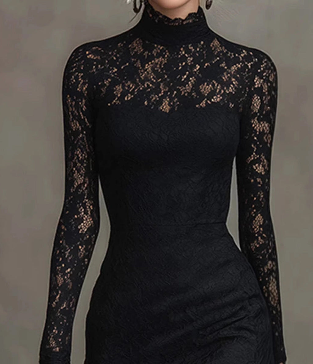 Black Lace Fishtail Maxi Dress