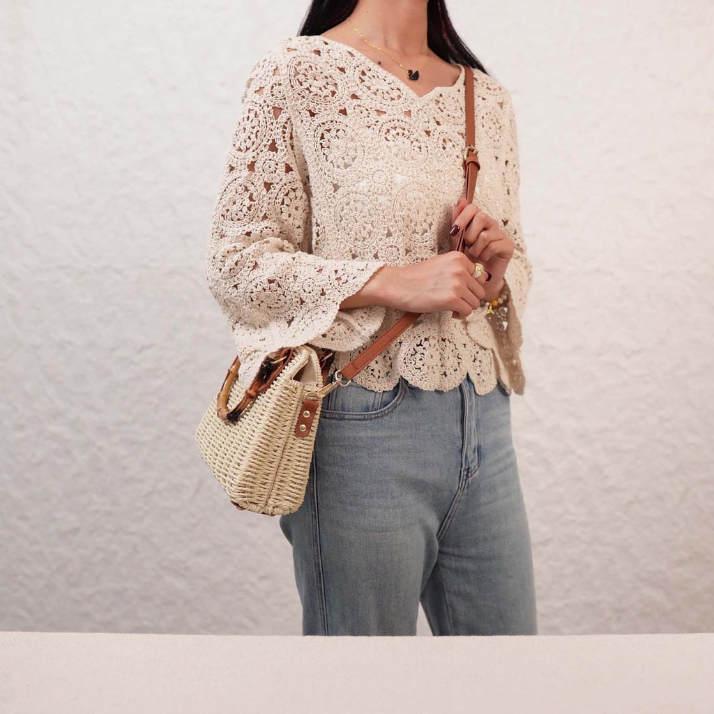 Beige Straw Beach Handbag - Unique Vintage - 