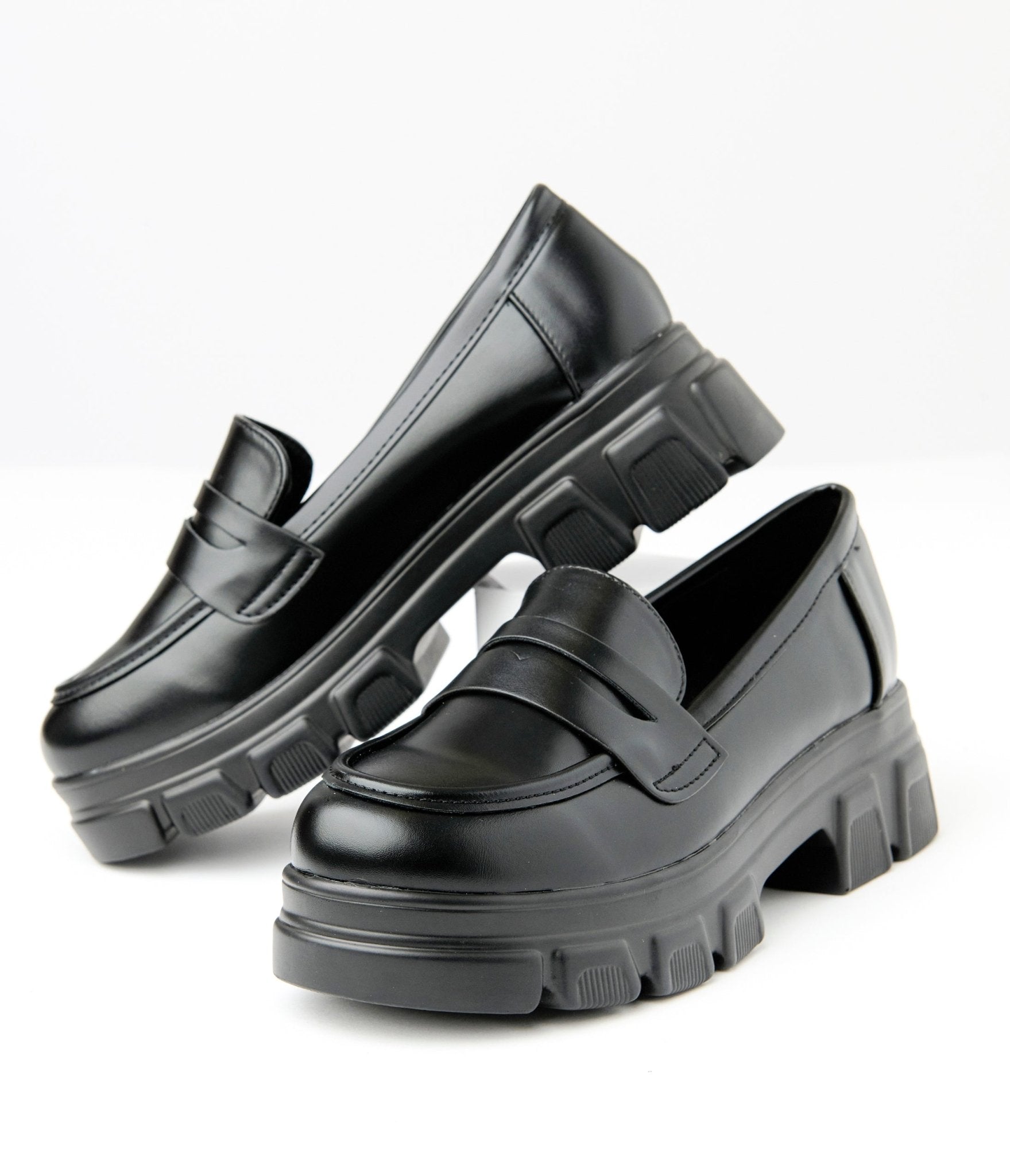 Black Oxford Shoes - Unique Vintage - Womens, SHOES, OXFORDS