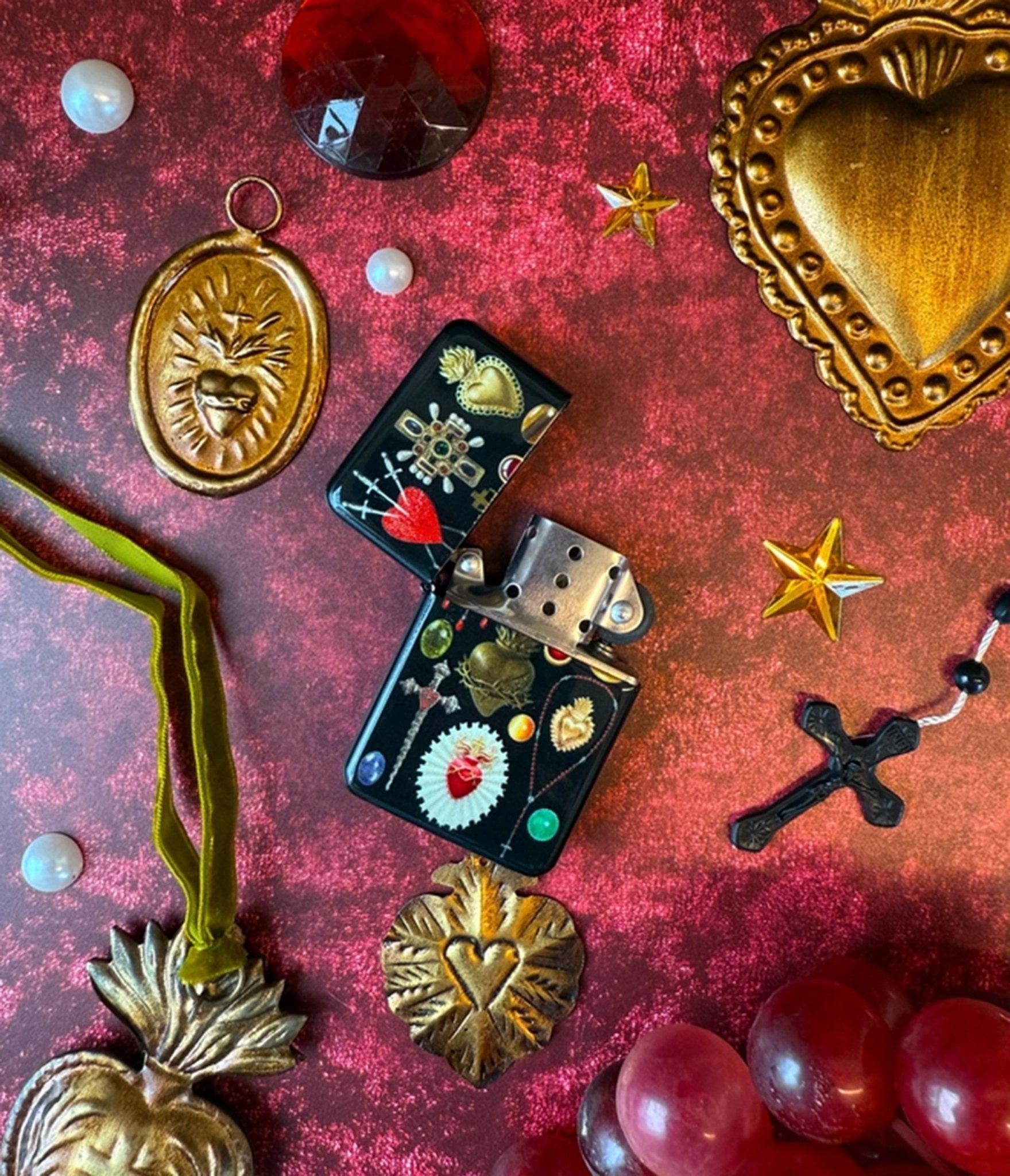 Black Sacred Heart Print Pocket Lighter - Unique Vintage - Womens, ACCESSORIES, GIFTS/HOME