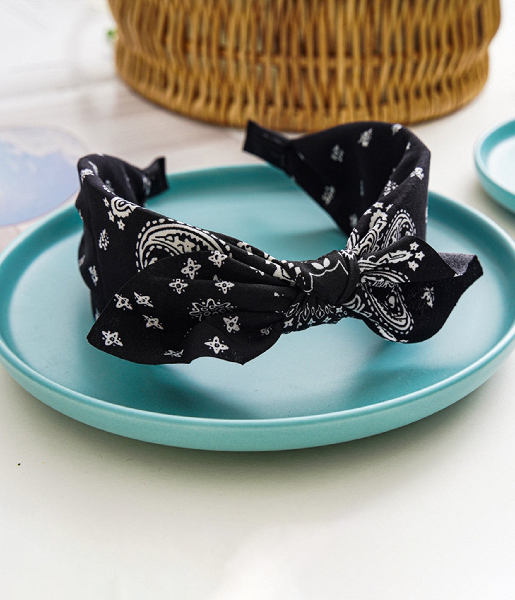 Black & White Cashew Nut Flower Wide Headband - Unique Vintage - Womens, ACCESSORIES, HAIR