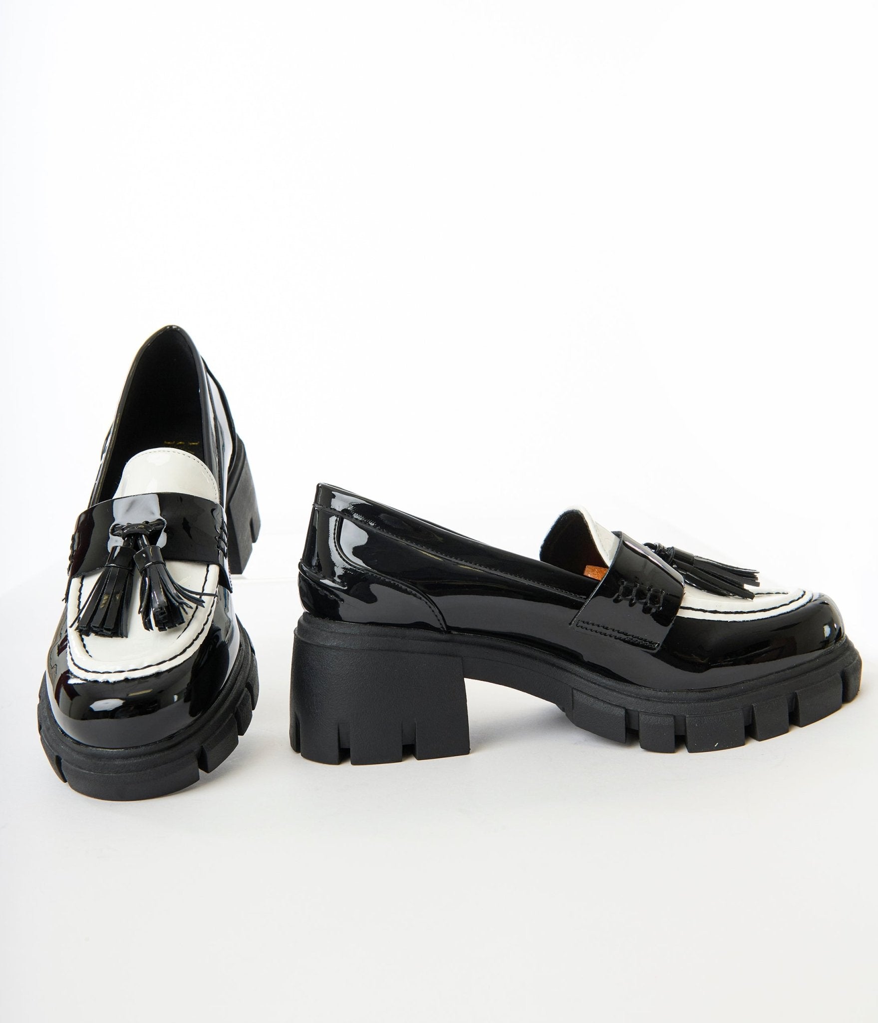 Black & White Patent Leatherette Oxford Shoes - Unique Vintage - Womens, SHOES, OXFORDS