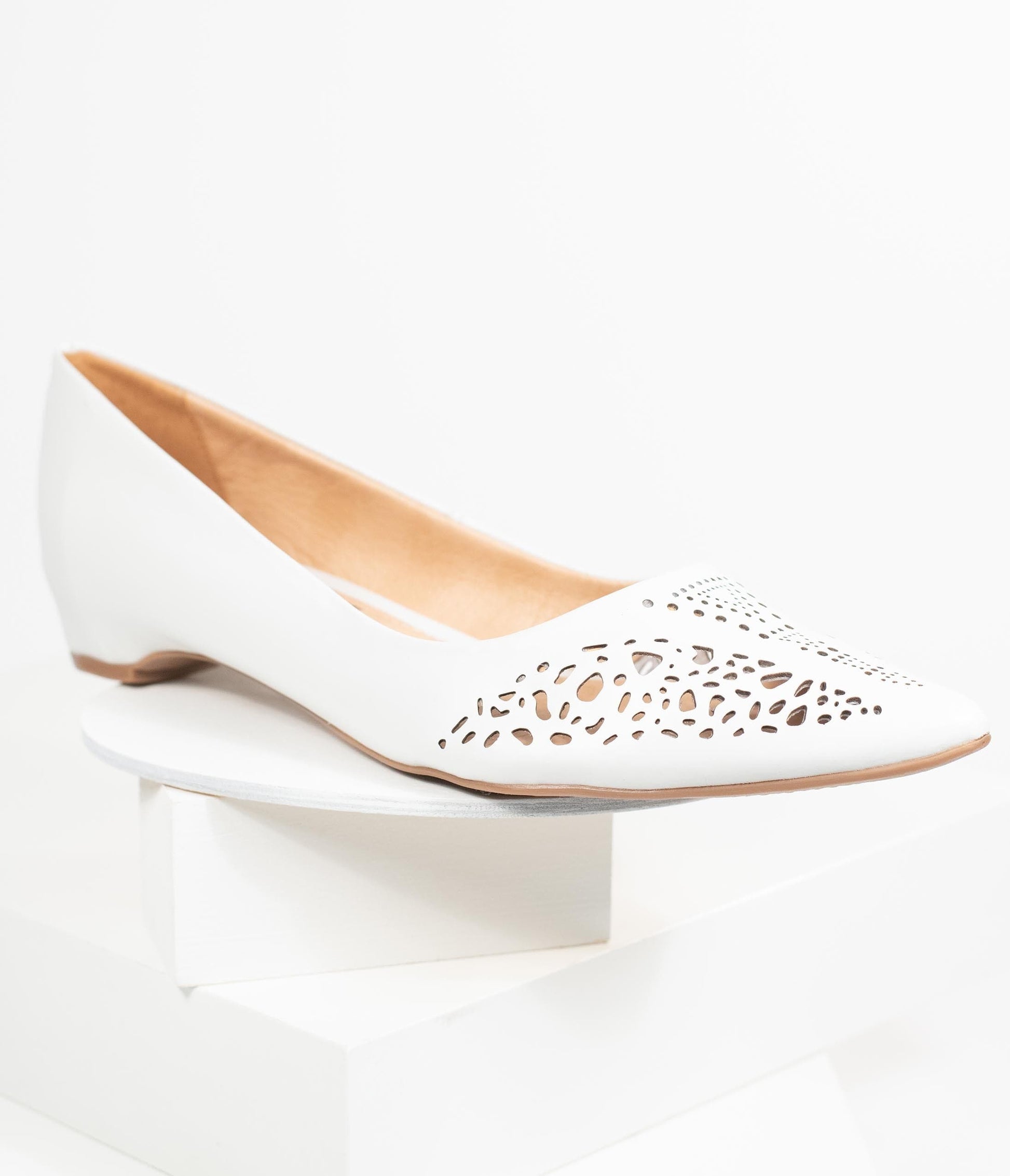 Chelsea Crew White Cutout Leather Sofia Flats - Unique Vintage - Womens, SHOES, FLATS