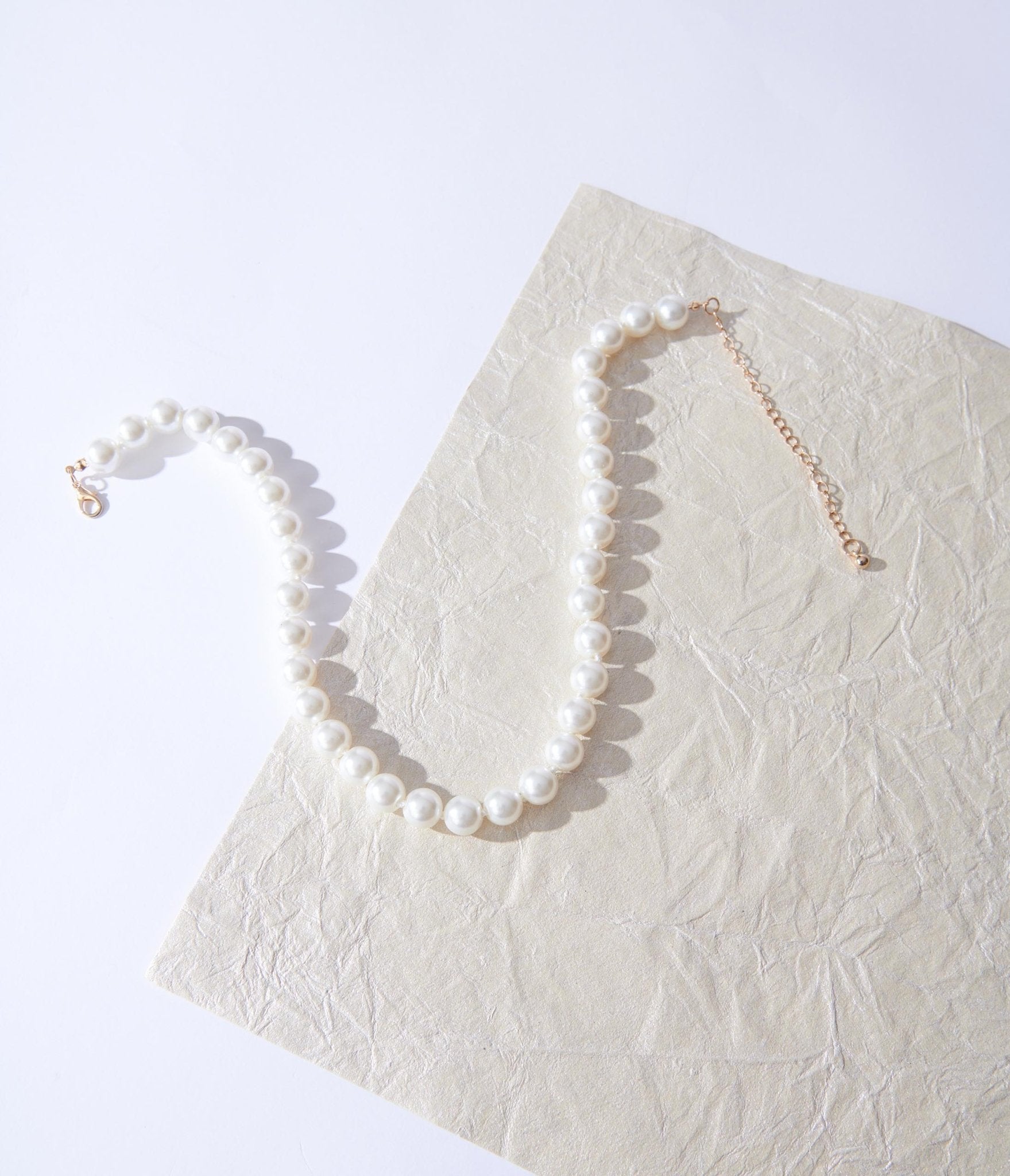 Chunky Faux Pearl Necklace - Unique Vintage - Womens, ACCESSORIES, JEWELRY
