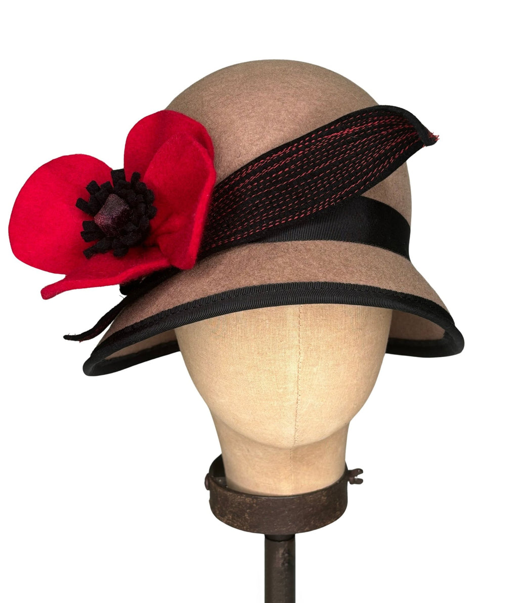 Kathy Jeanne Taupe & Red Flower Wool Cloche Hat – Unique Vintage display picture 3