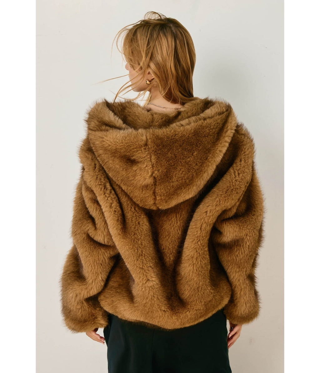 Light Brown Faux Fur Coat - Unique Vintage - Womens, TOPS, OUTERWEAR